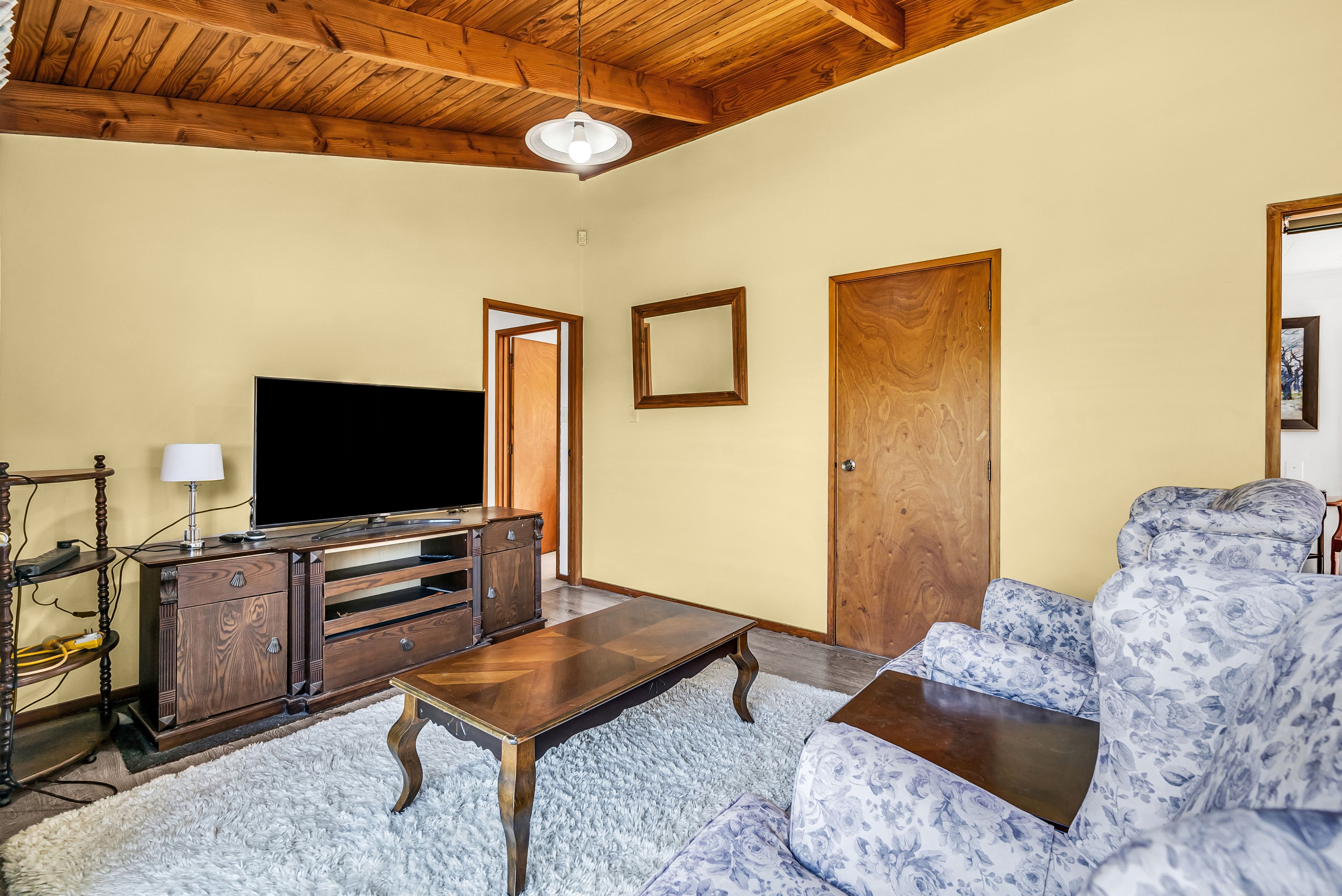 263 Point View Drive, Dannemora, Manukau City 2016 House for Sale