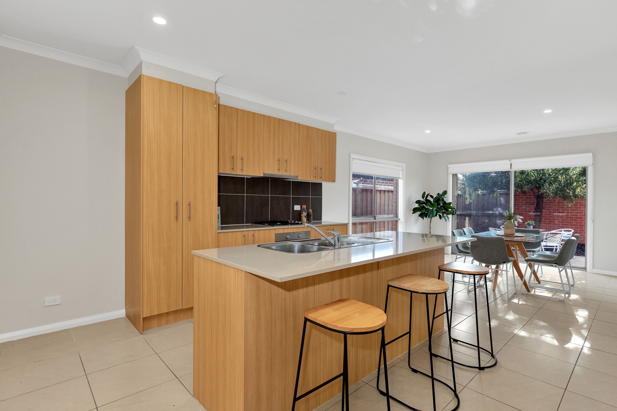 31 Anniversary Avenue, Wyndham Vale, VIC 3024