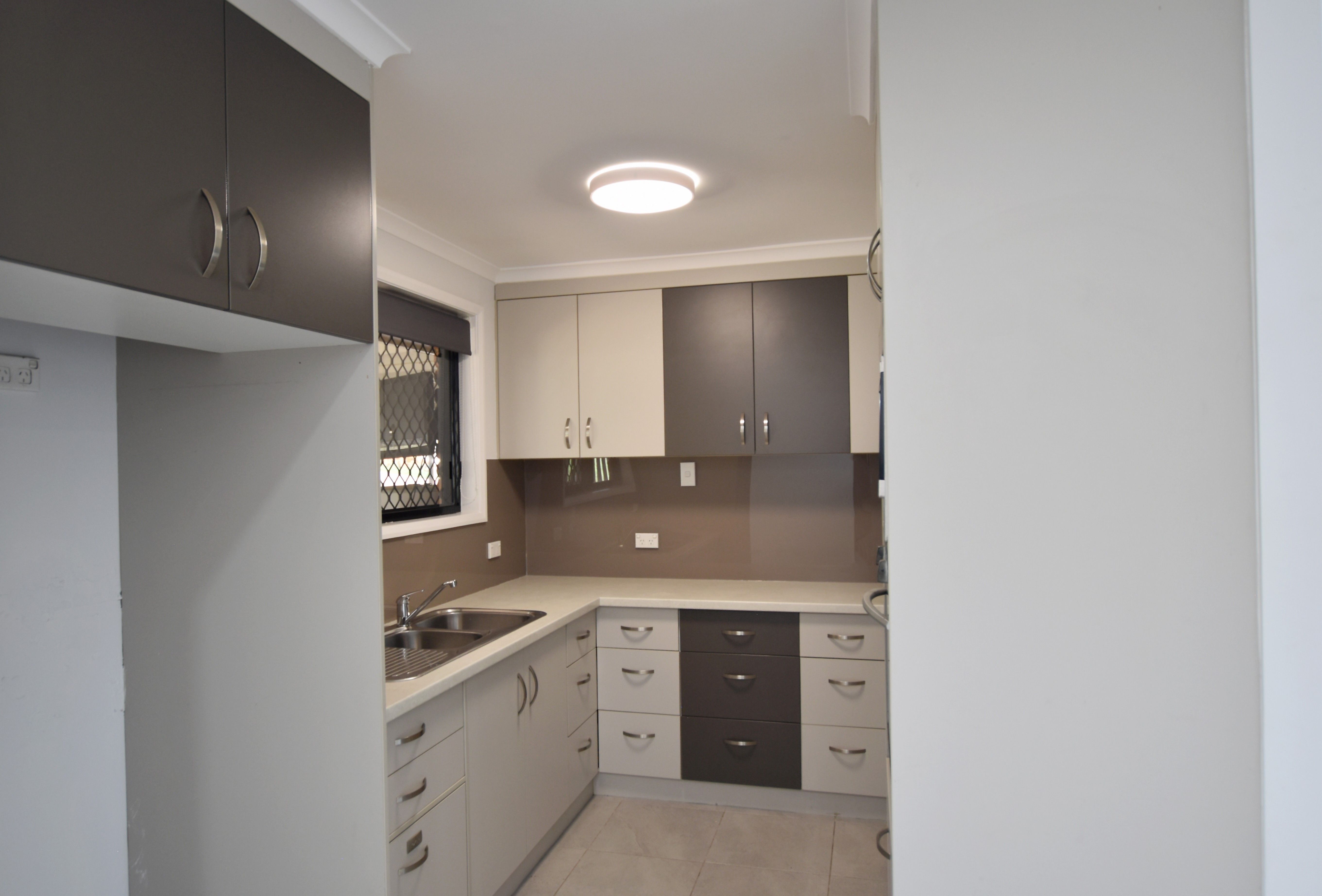 5 Carinya Drive, Clinton, QLD 4680