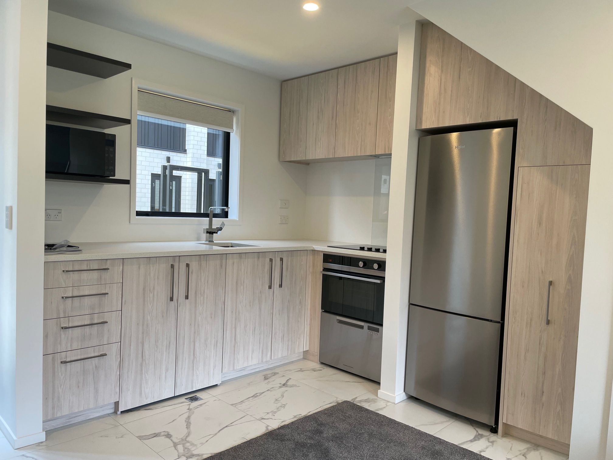 4/14 Nova Place, City Centre,