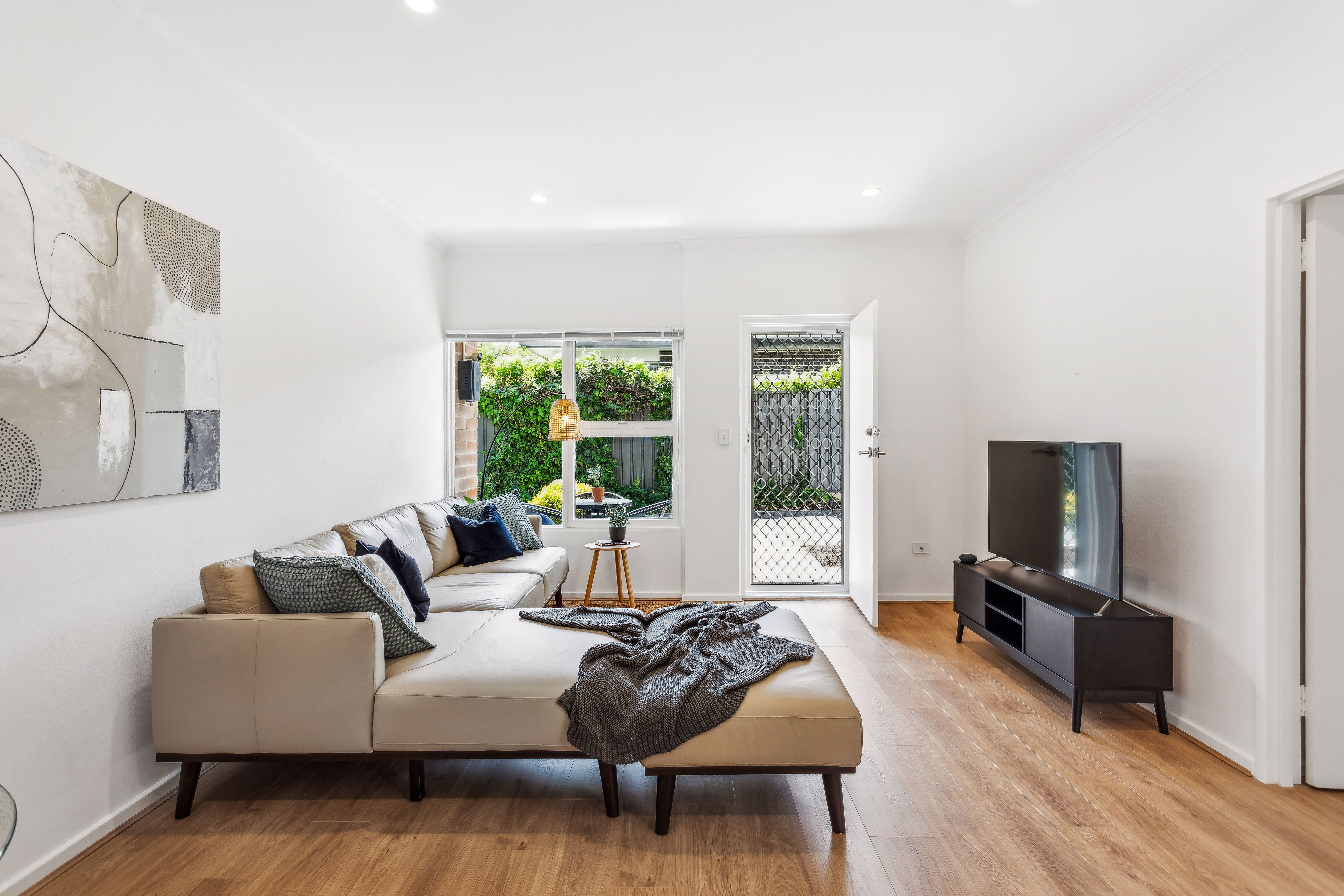 1/16 L'Estrange Street, Glenside, SA 5065