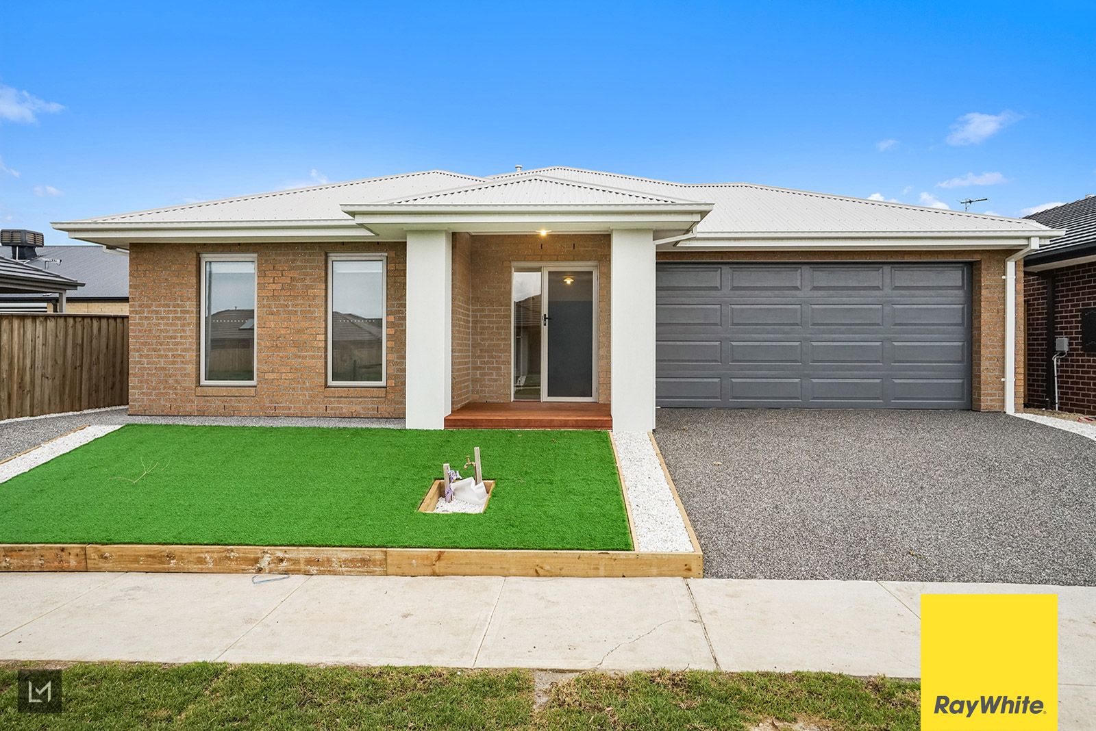 3 Allspice Street, MANOR LAKES, VIC 3024