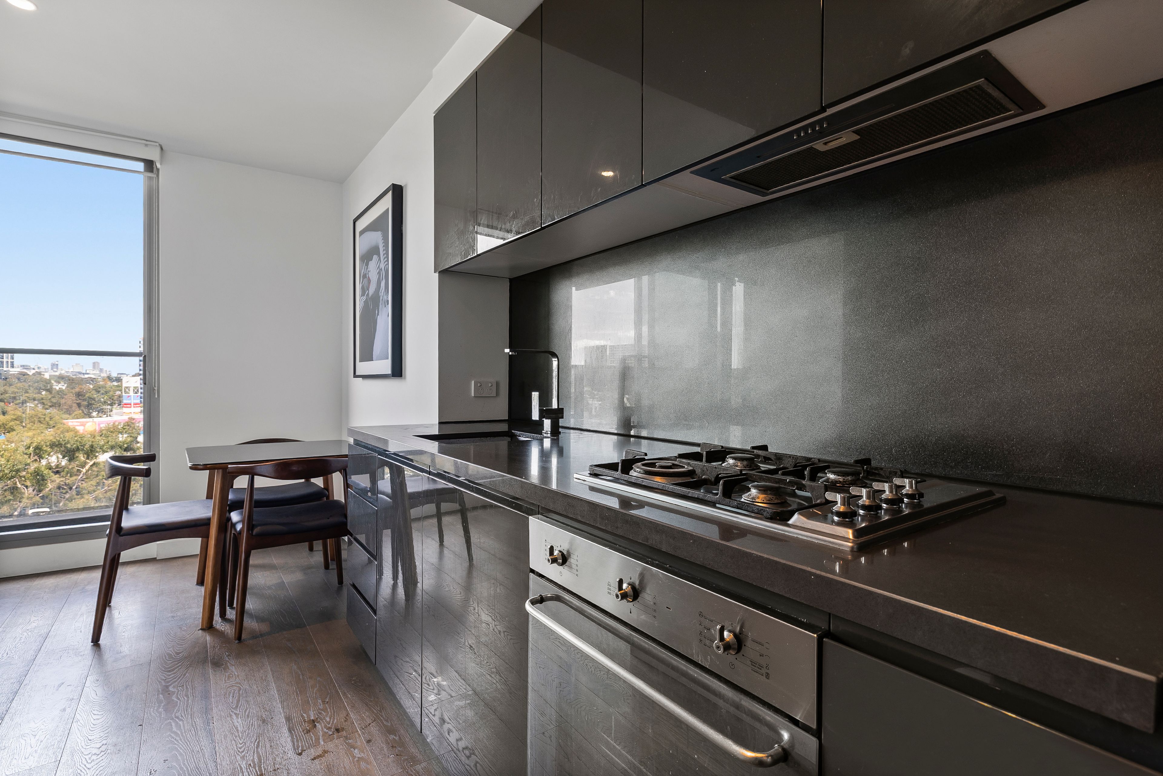 701/48 Balston Street — photo 4 of 15