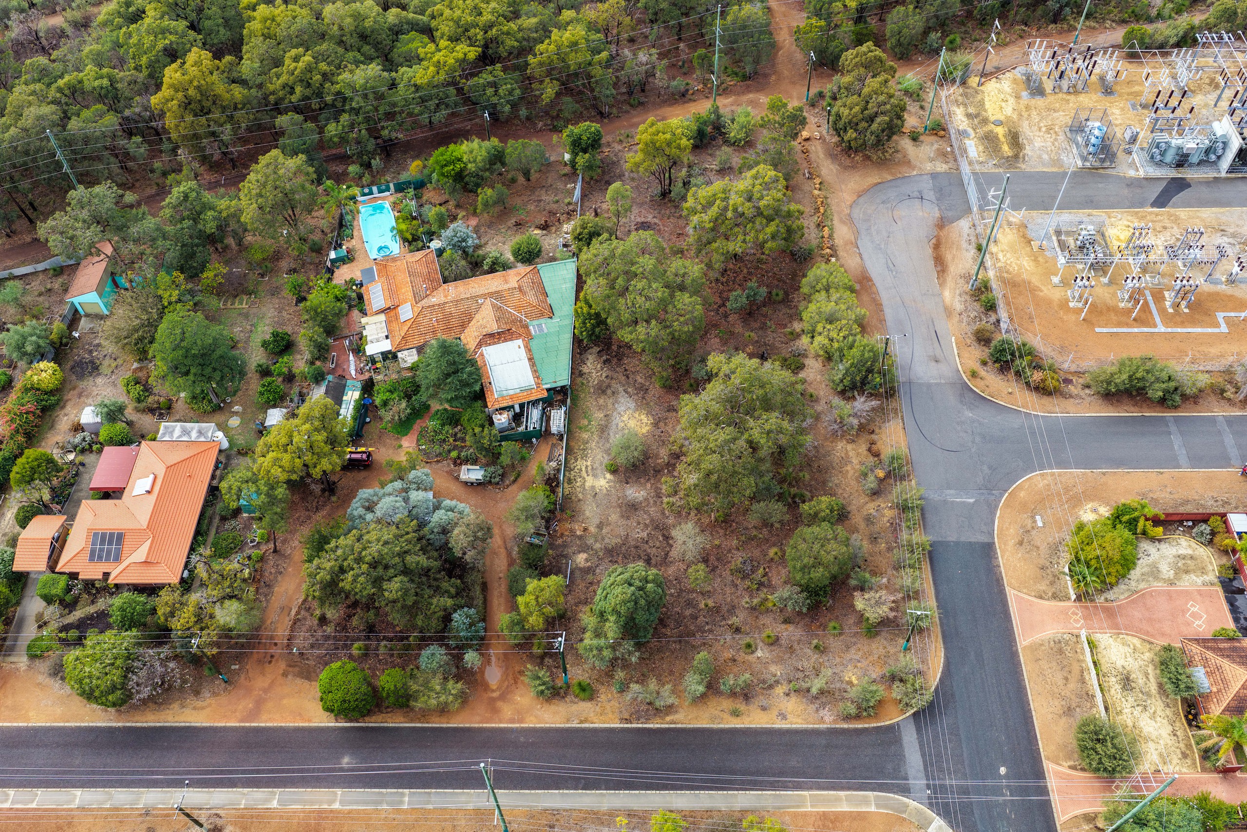 22 Guppy Road, Kalamunda, WA 6076