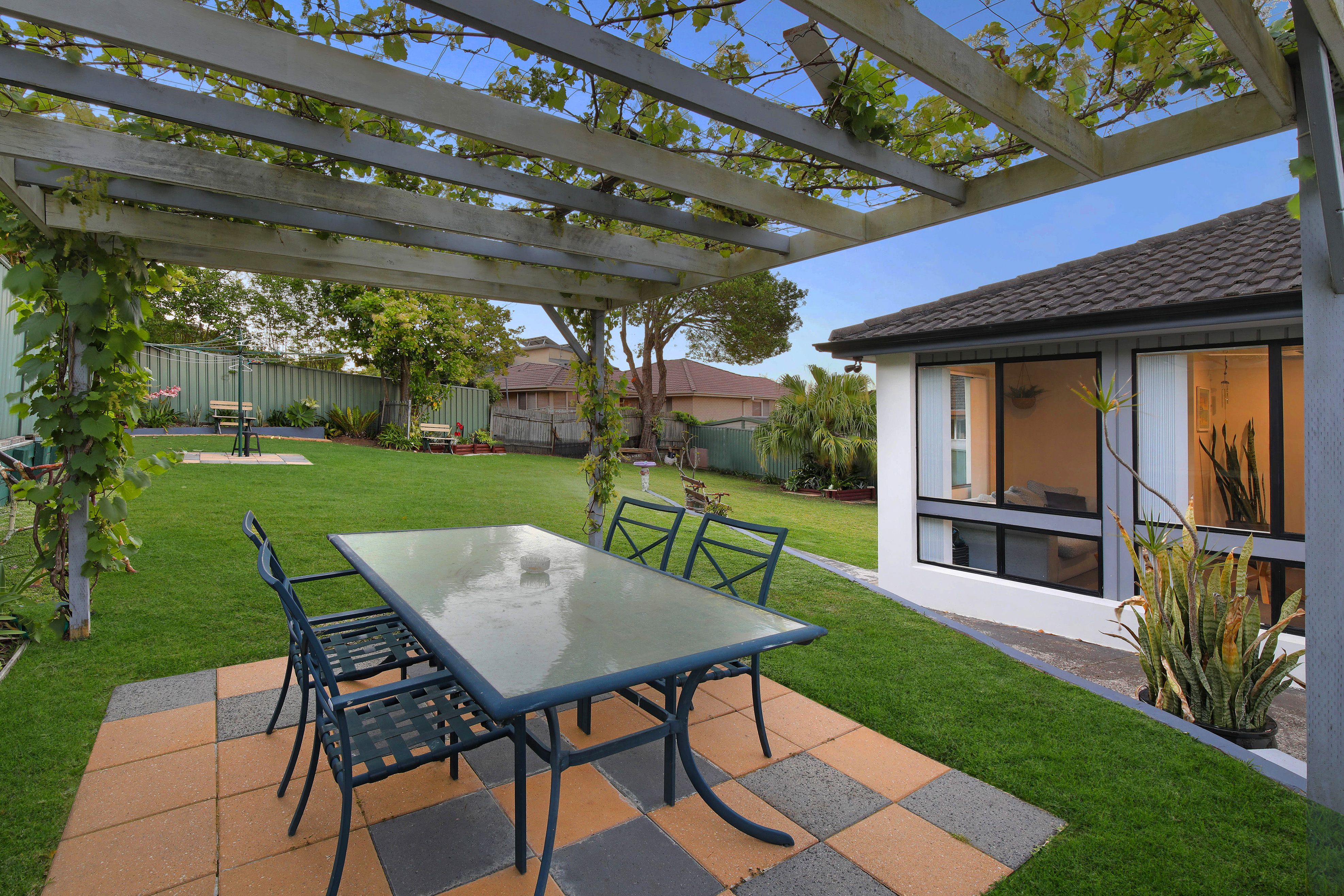 8 Brooklyn Road, Saratoga, NSW 2251