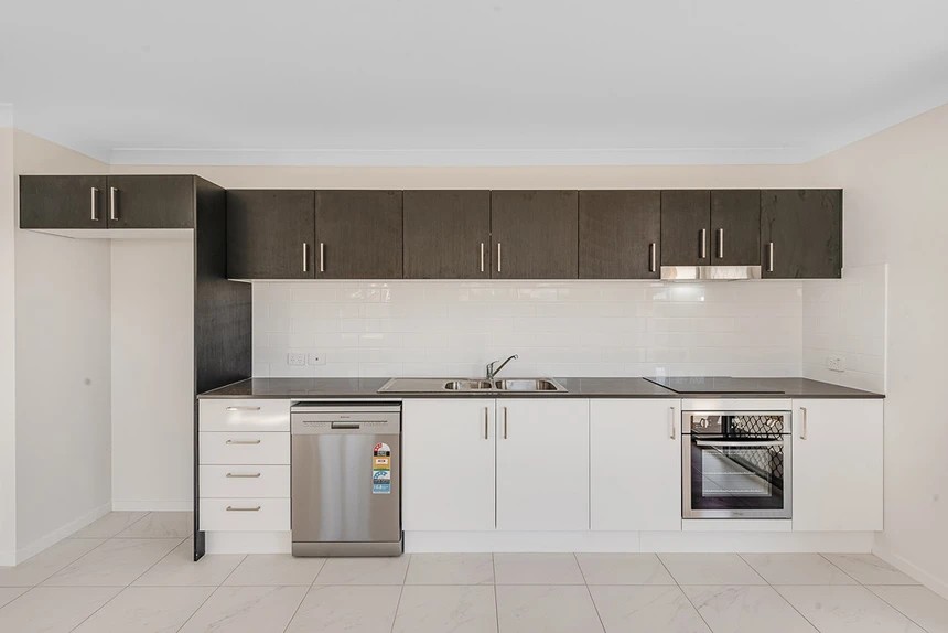 21 Maranoa Street, Logan Reserve, QLD 4133