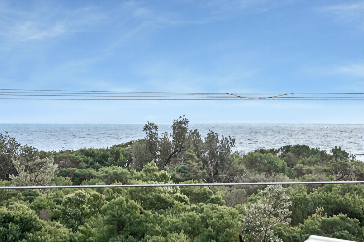 2/241 Nepean Highway — photo 9 of 11