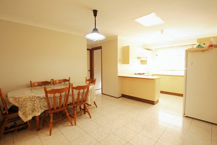 26 Maserati Drive, Ingleburn, NSW 2565