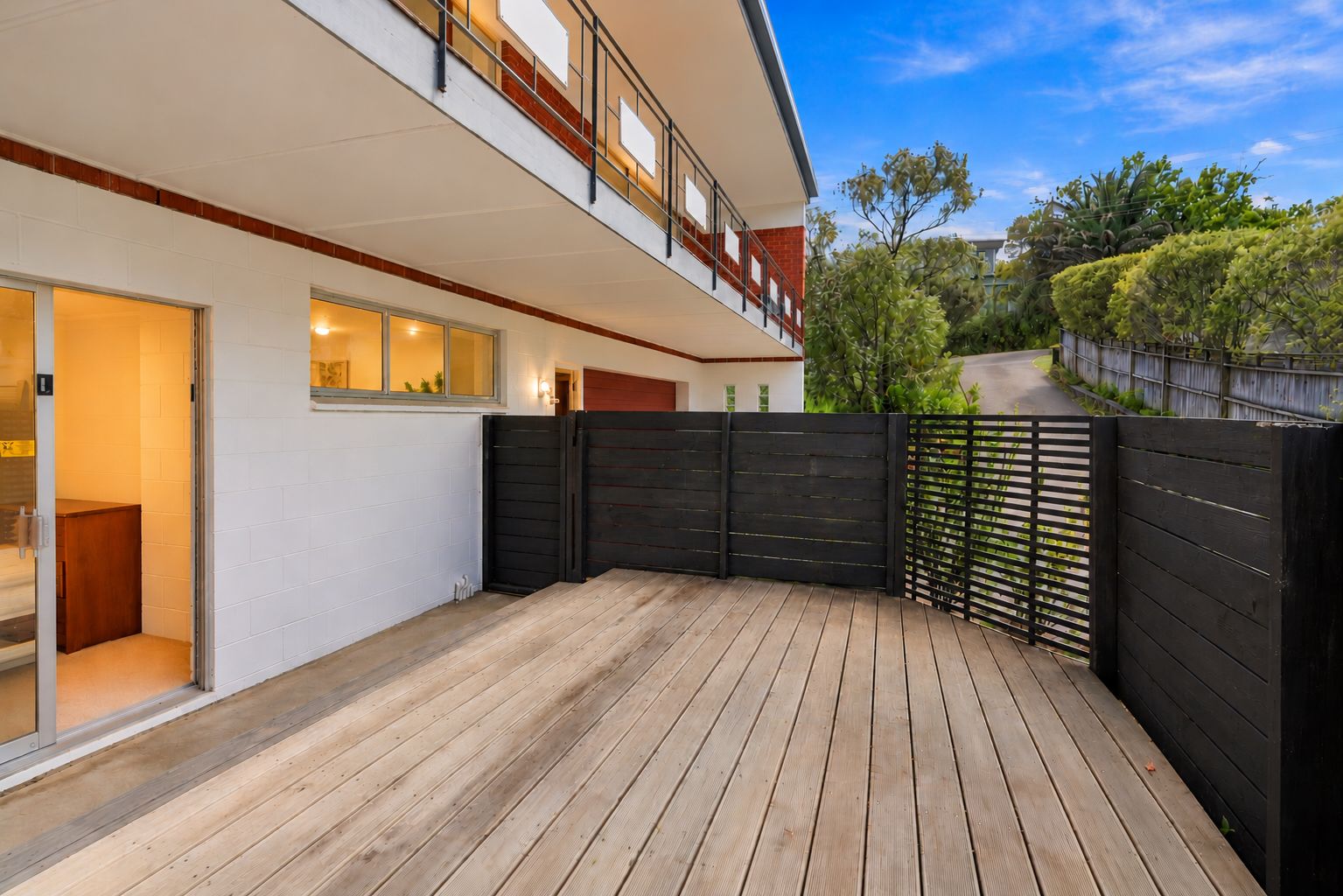 1/8 Wolsley Avenue, Milford, North Shore City