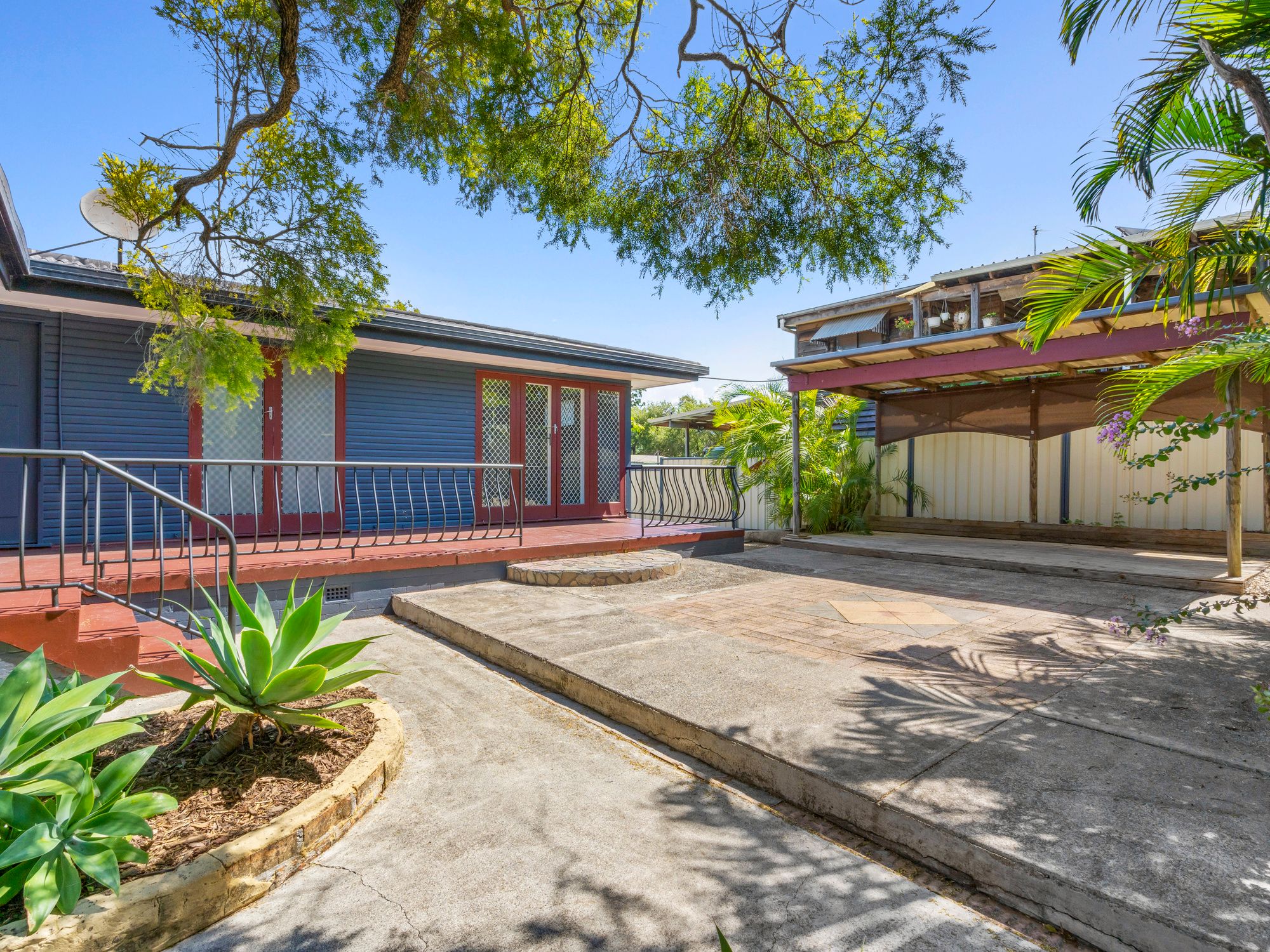 46 Eugaree Street, Southport, QLD 4215