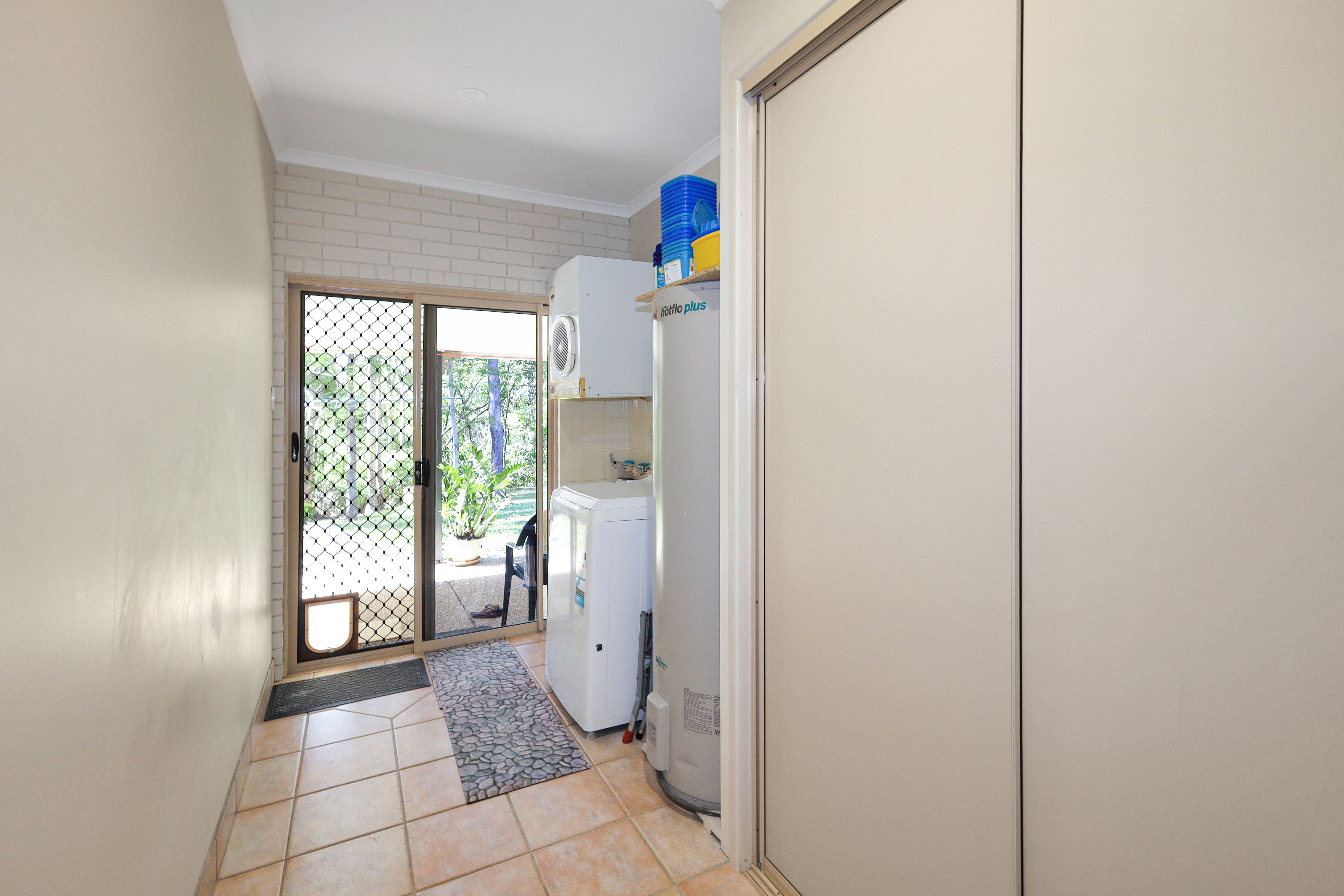 139 Cliftonville Road — photo 17 of 28