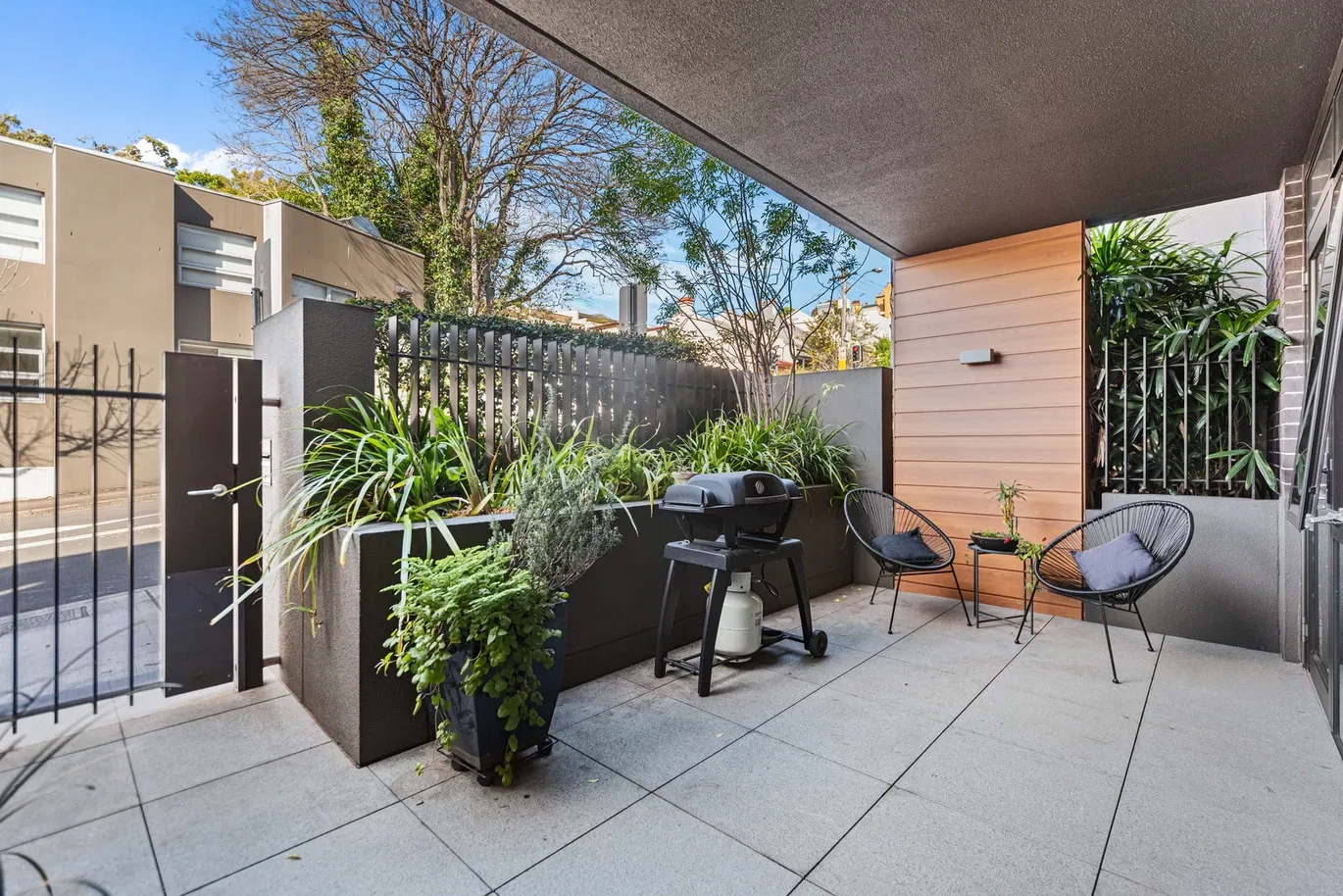 86A Wigram Road — photo 5 of 9