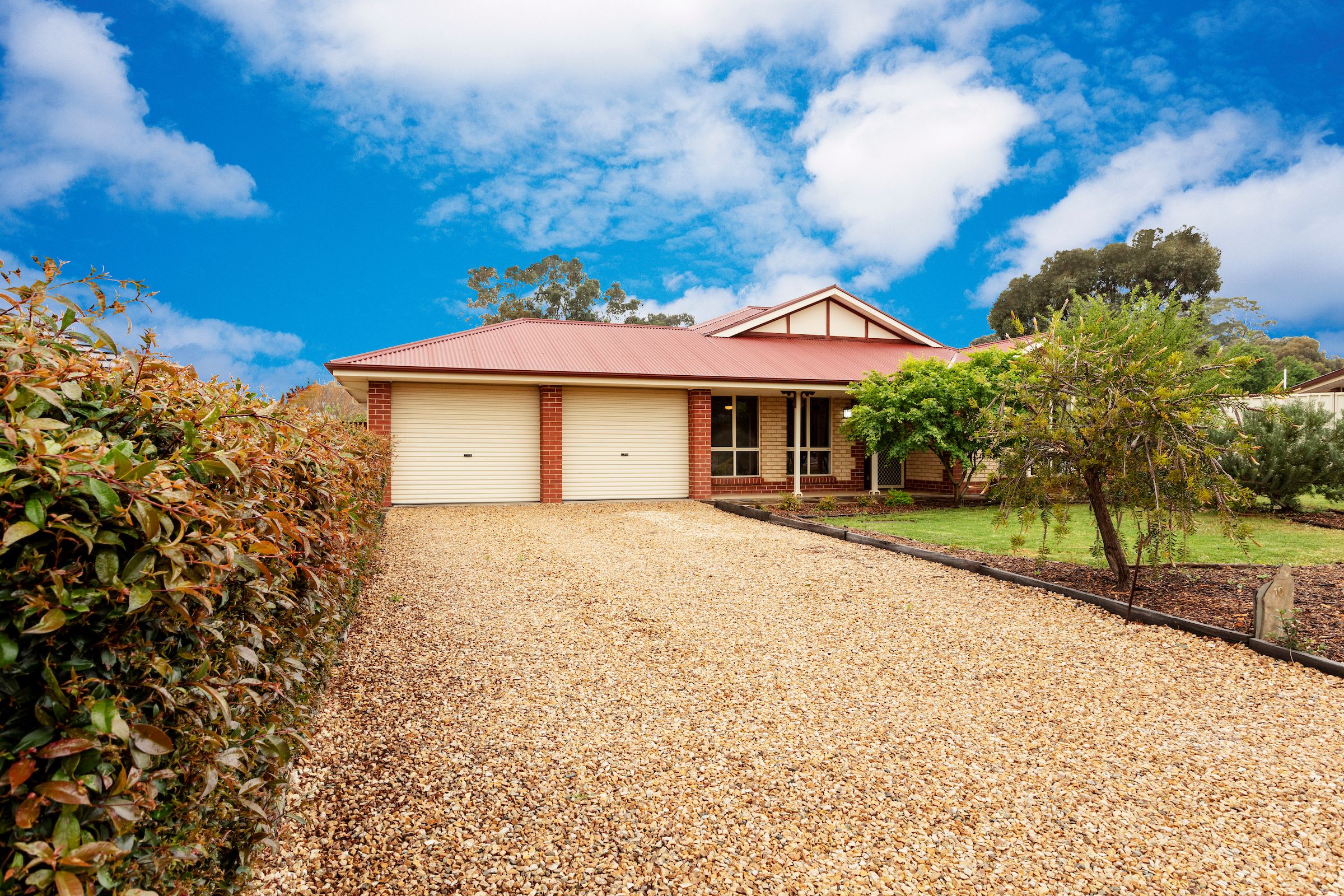 16 aubrey drive, willunga, sa 5172 - sold house - ray