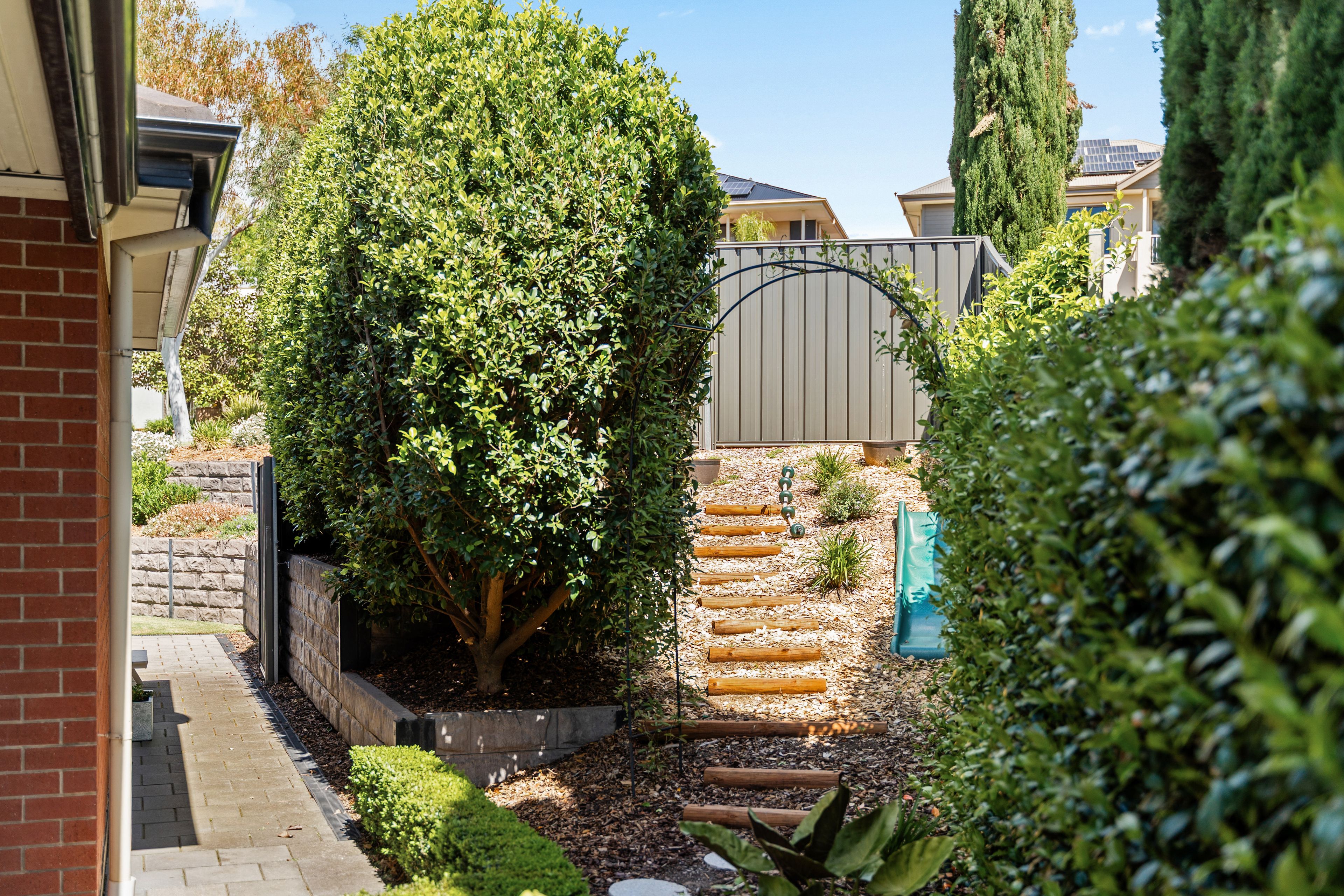 21 Coulter Street — photo 28 of 29