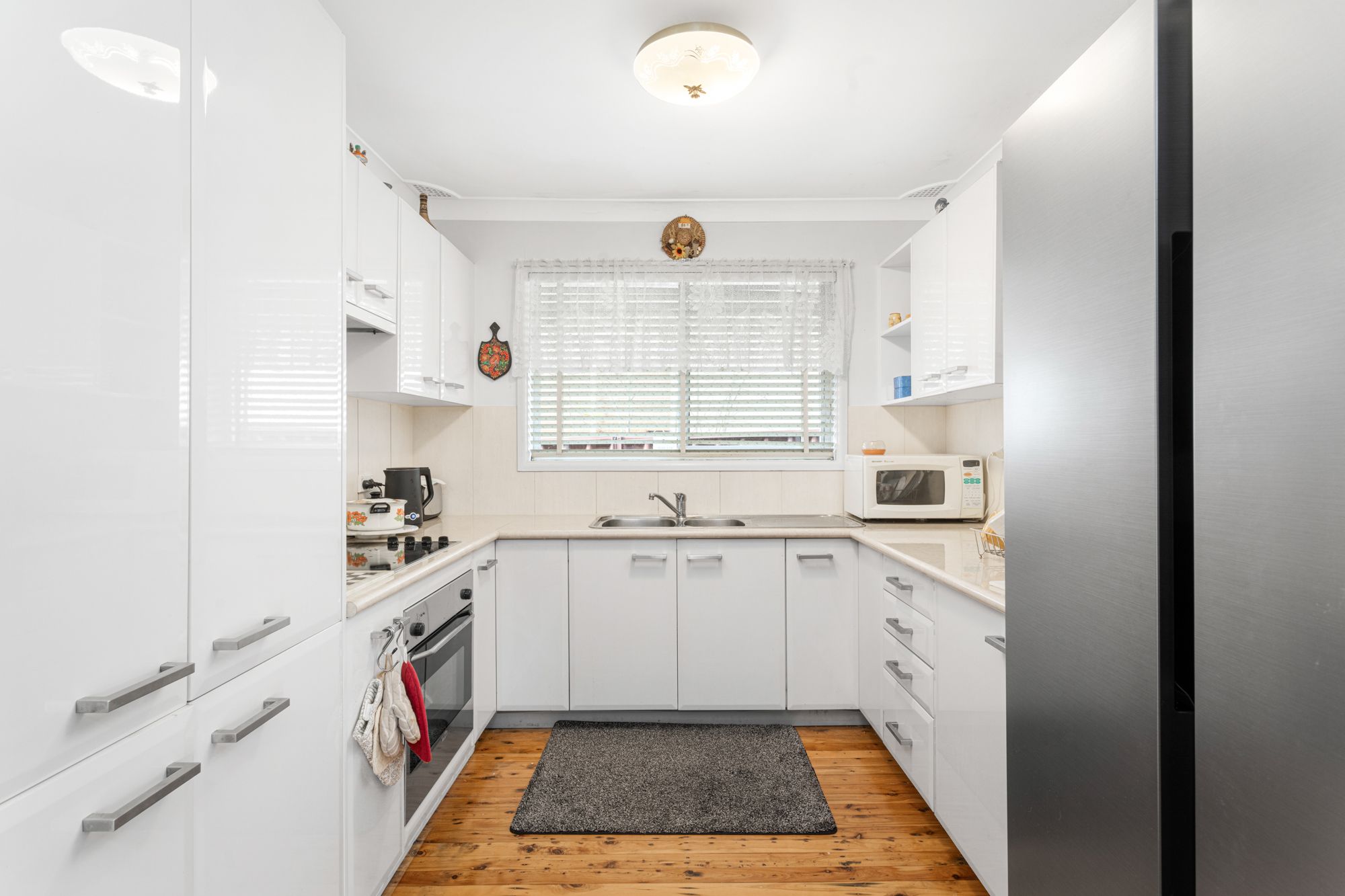 26 Chapel Street — photo 7 of 12