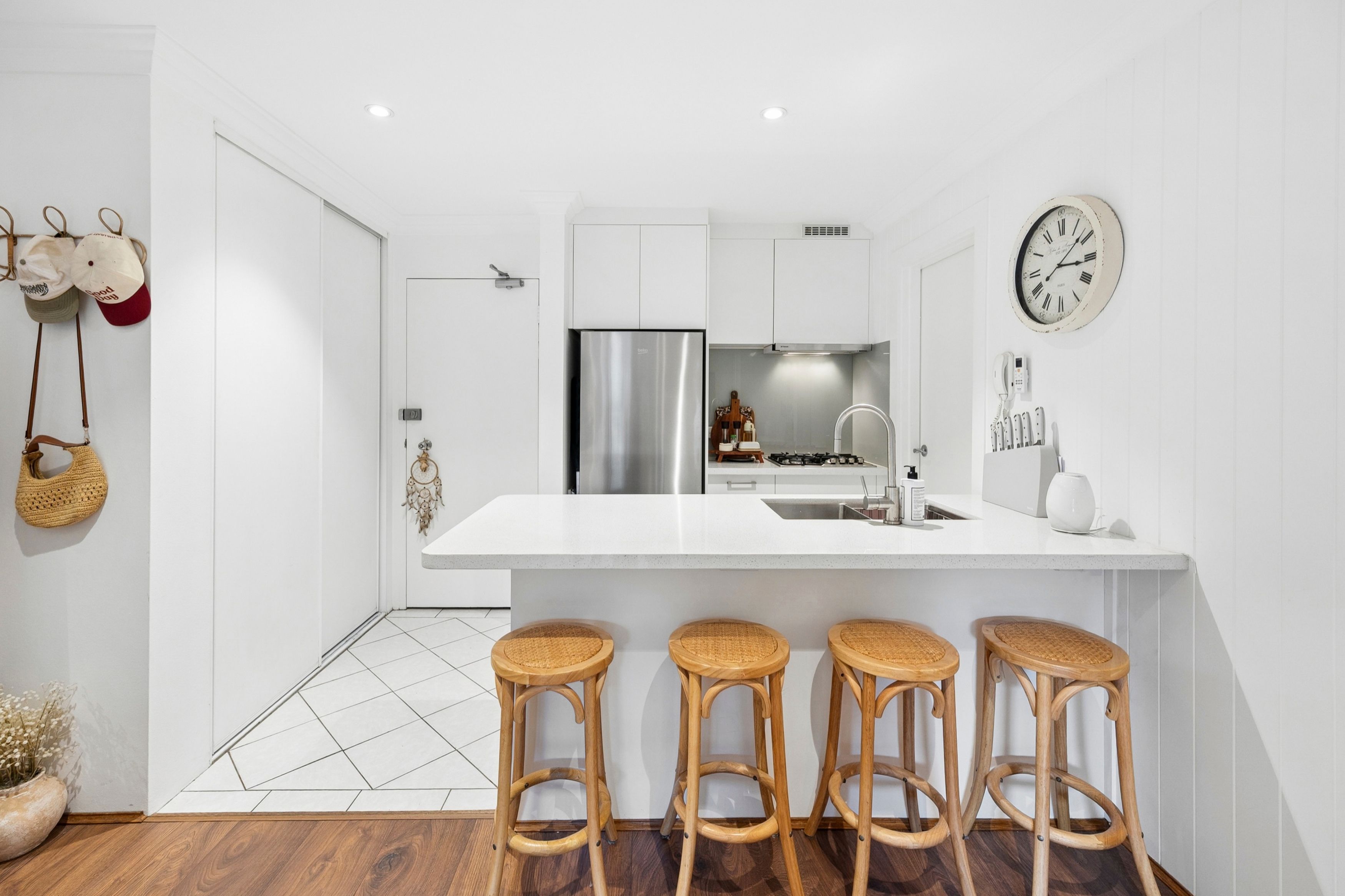 27/8 Koorala Street — photo 3 of 8