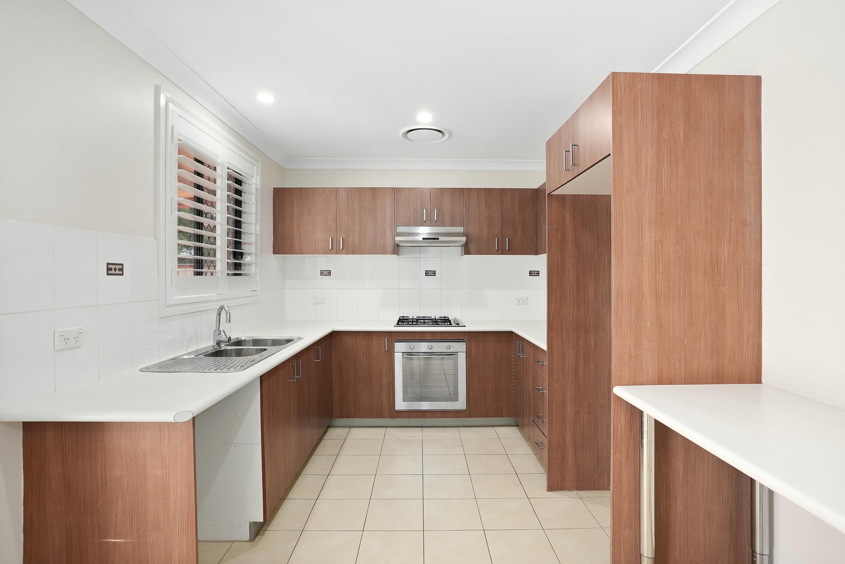 10 Bond Place, Oxley Park, NSW 2760