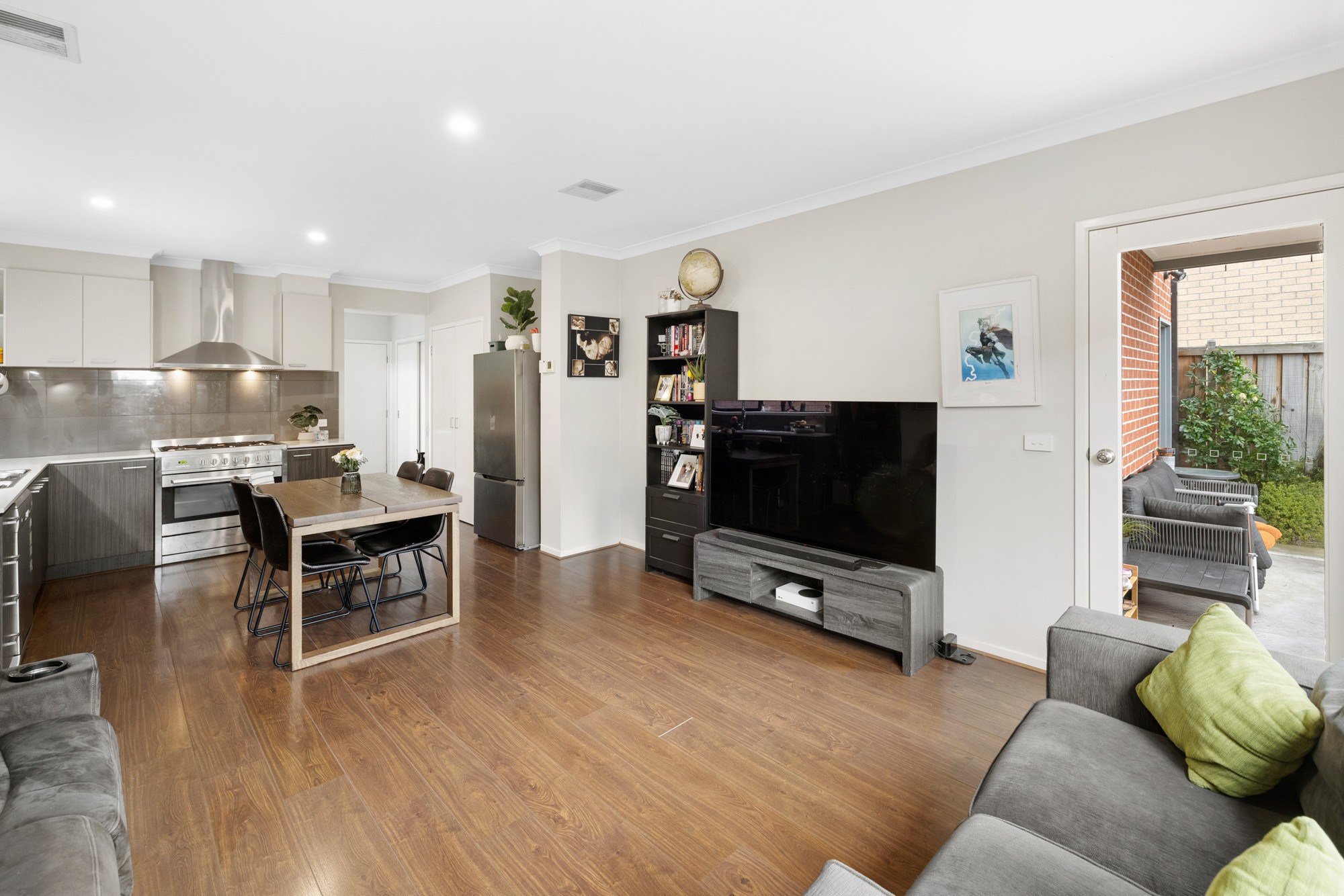 44 Middleton Drive, Point Cook, VIC 3030