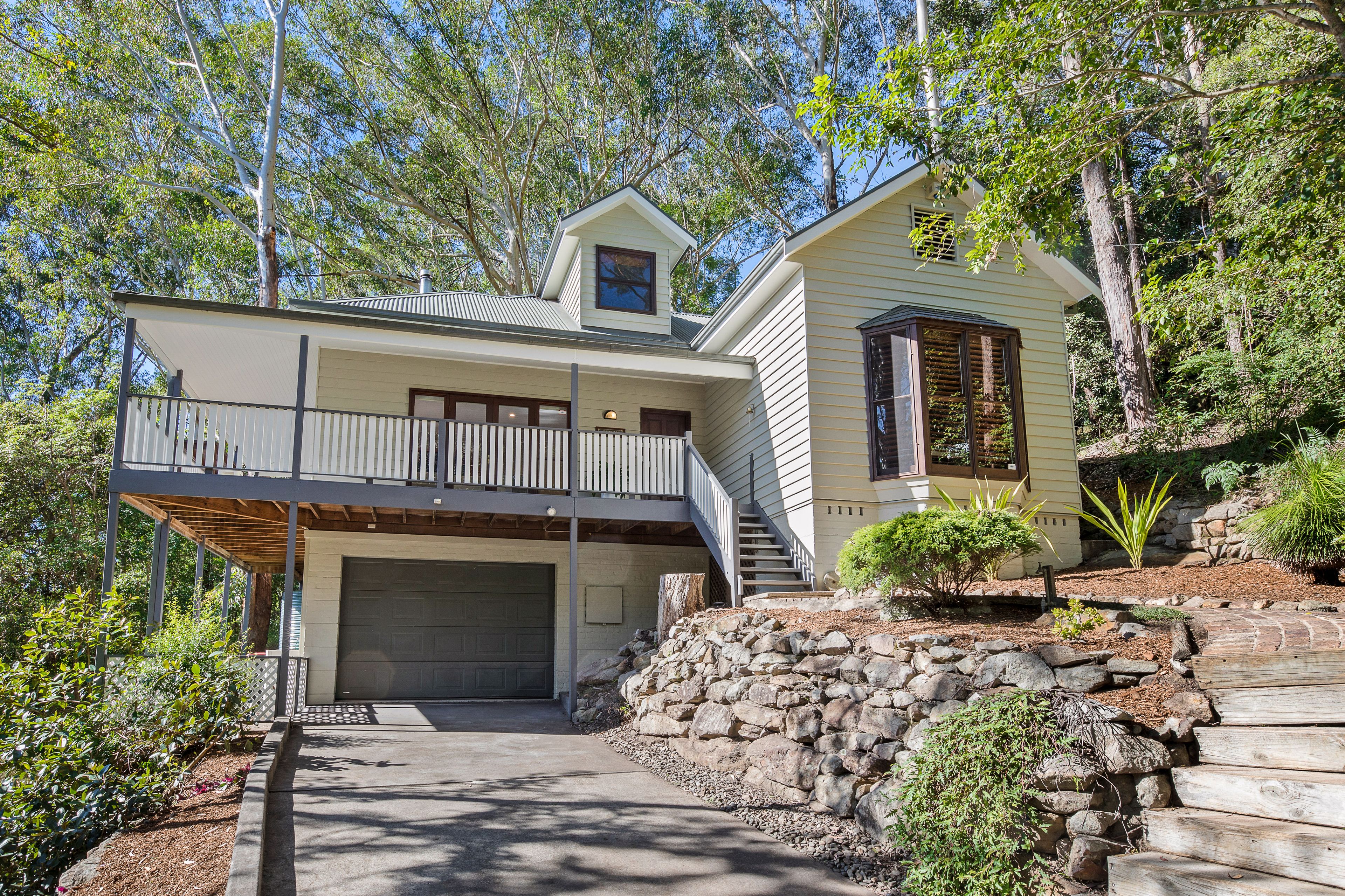 10 Pains Road, Hunters Hill NSW 2110