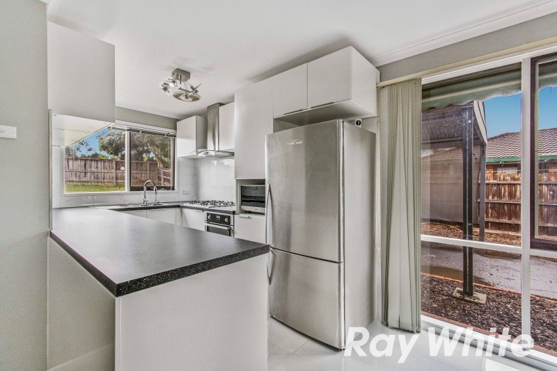 14 Adam Close, Rowville, VIC 3178