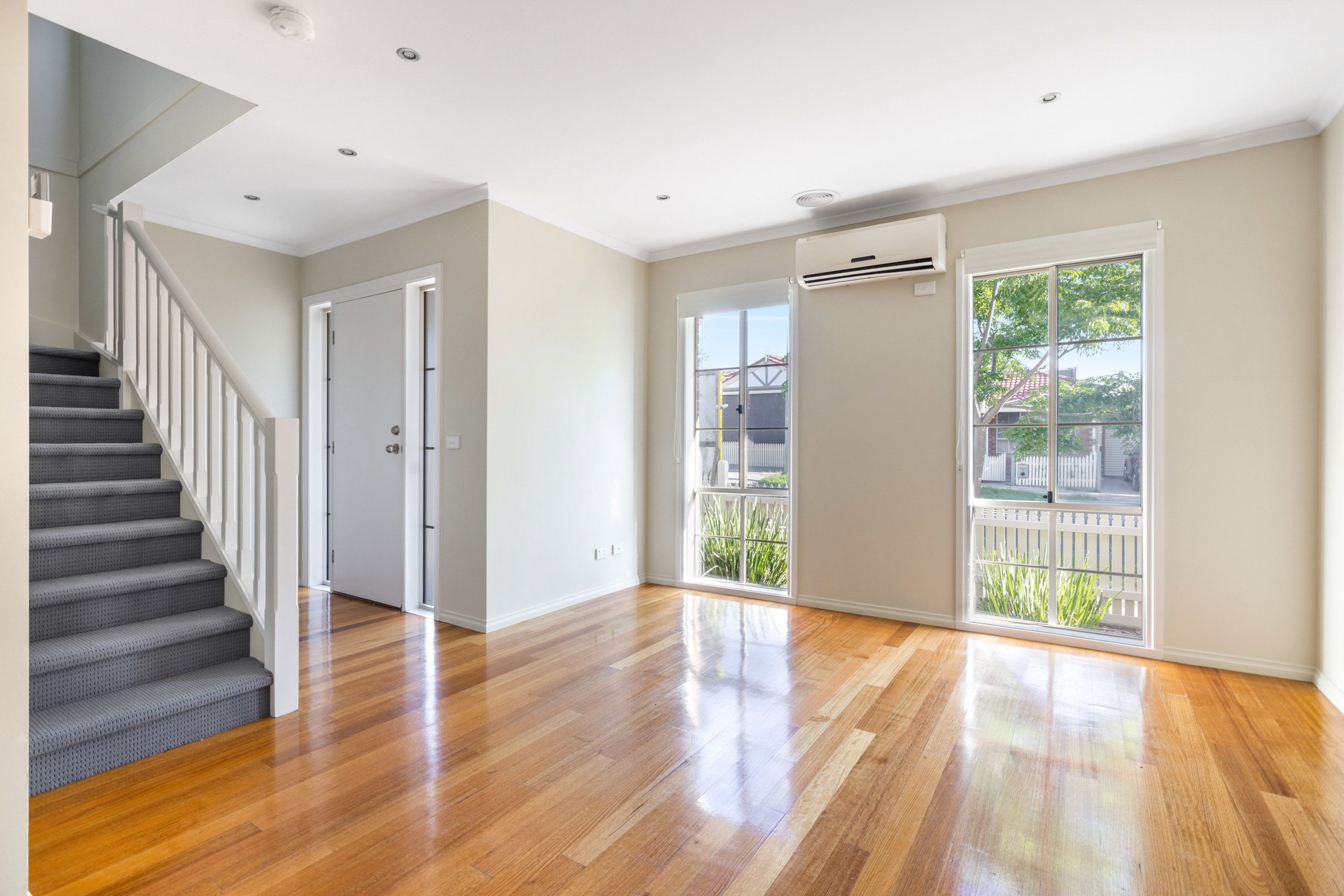 8 Muntz Avenue, Glenroy, VIC 3046
