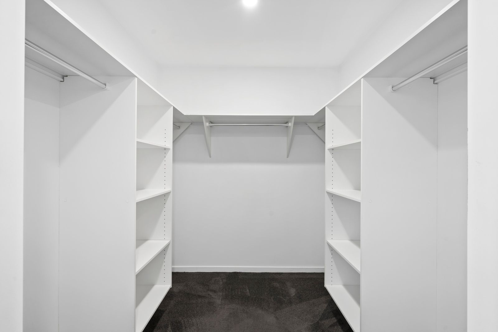 204/27 Ekibin Road — photo 13 of 20