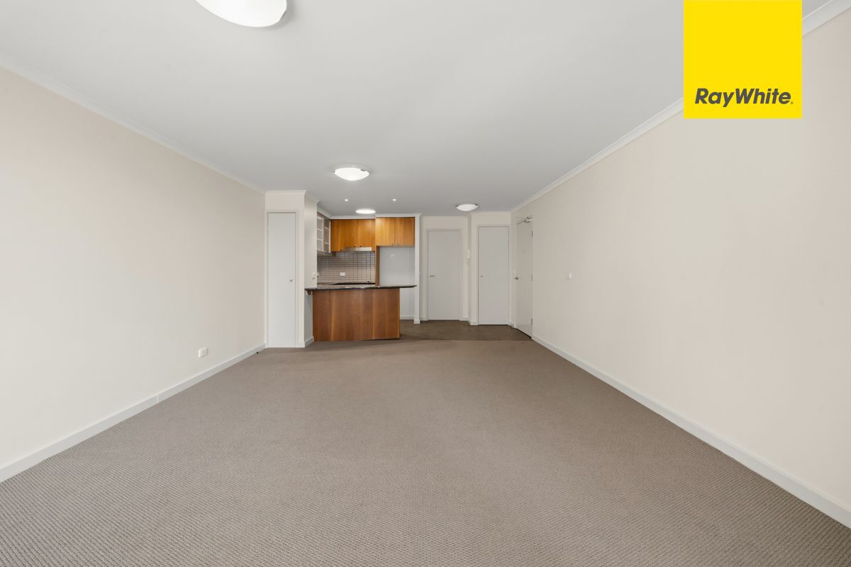 114/86 Northbourne Avenue — photo 3 of 16