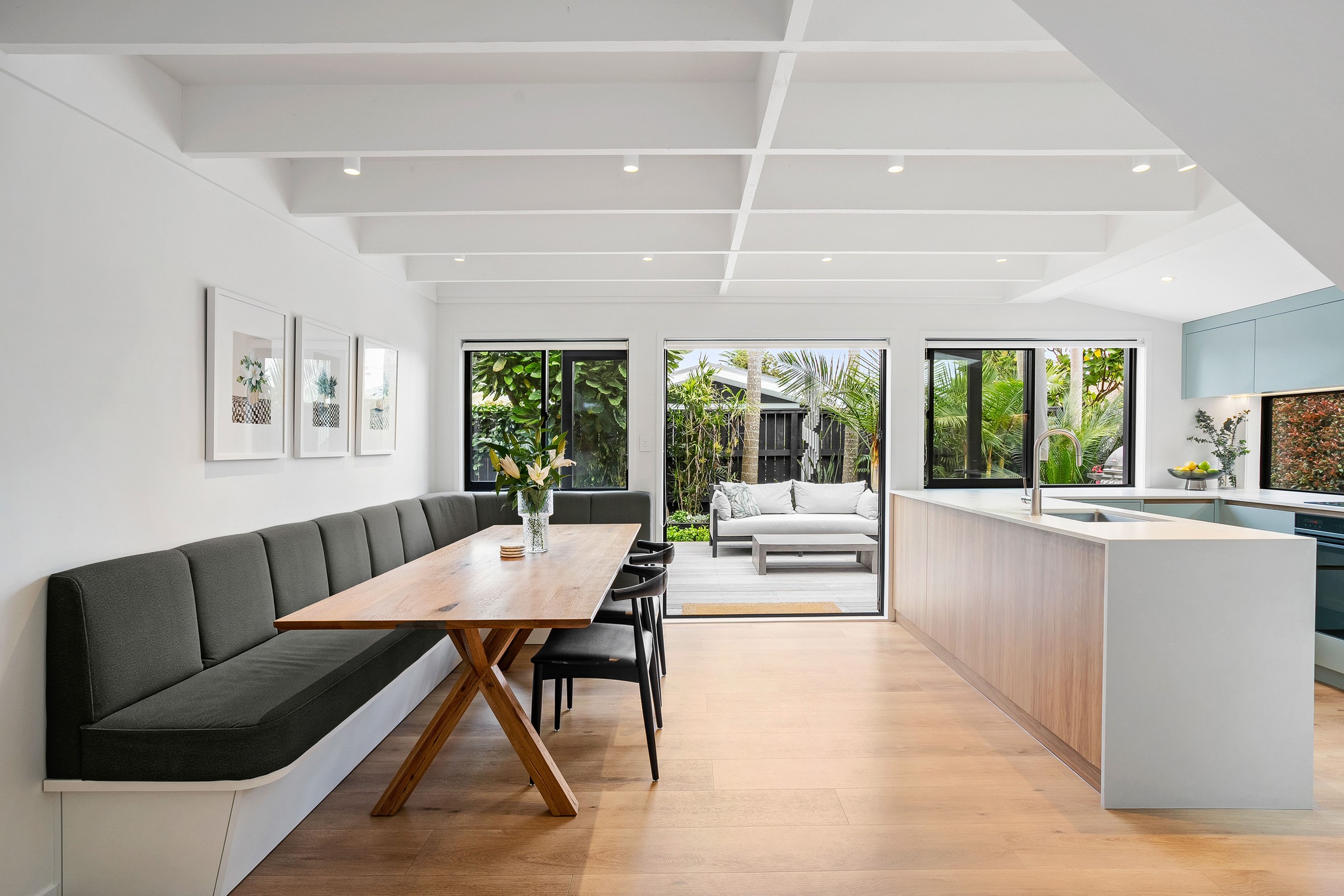 2/220 Point Chevalier Road, Point Chevalier, Auckland City