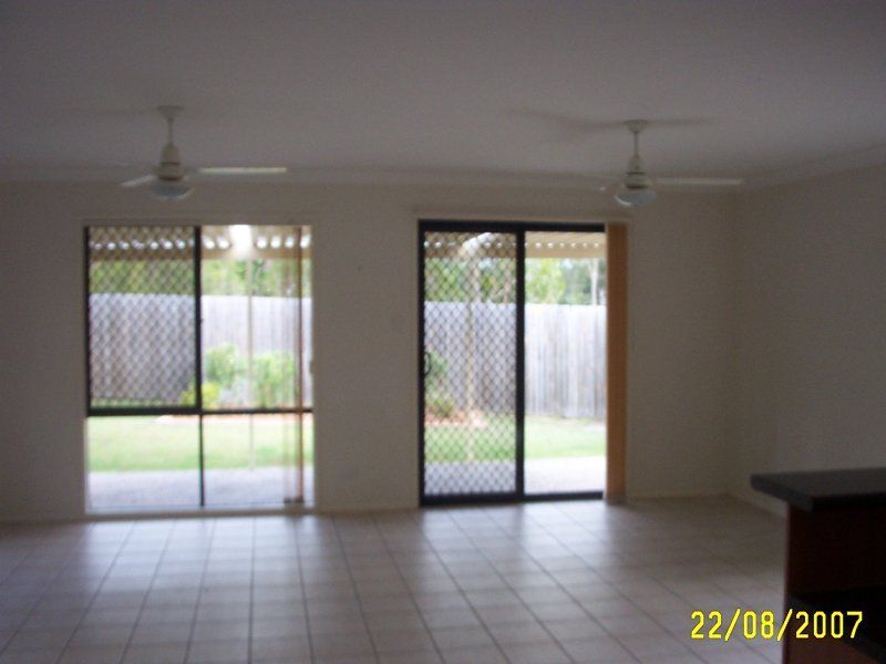 22 Araluen Place, Carindale, QLD 4152