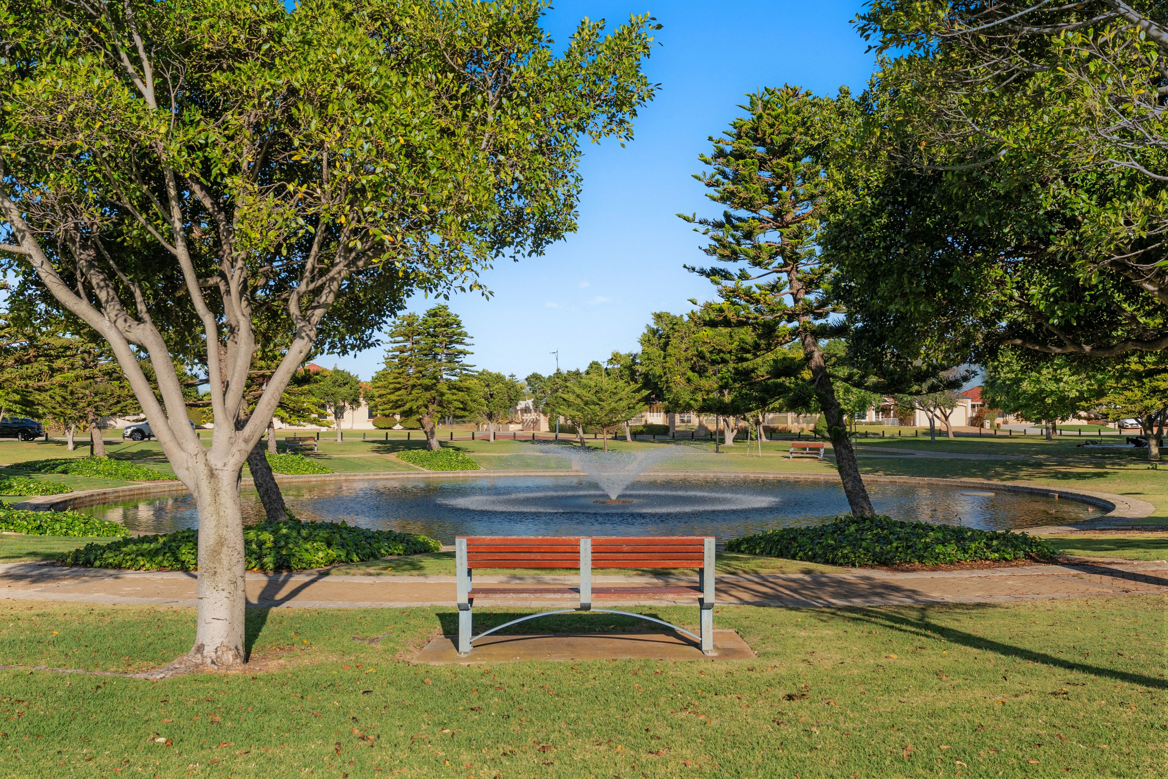 7 La Palma Square — photo 3 of 30