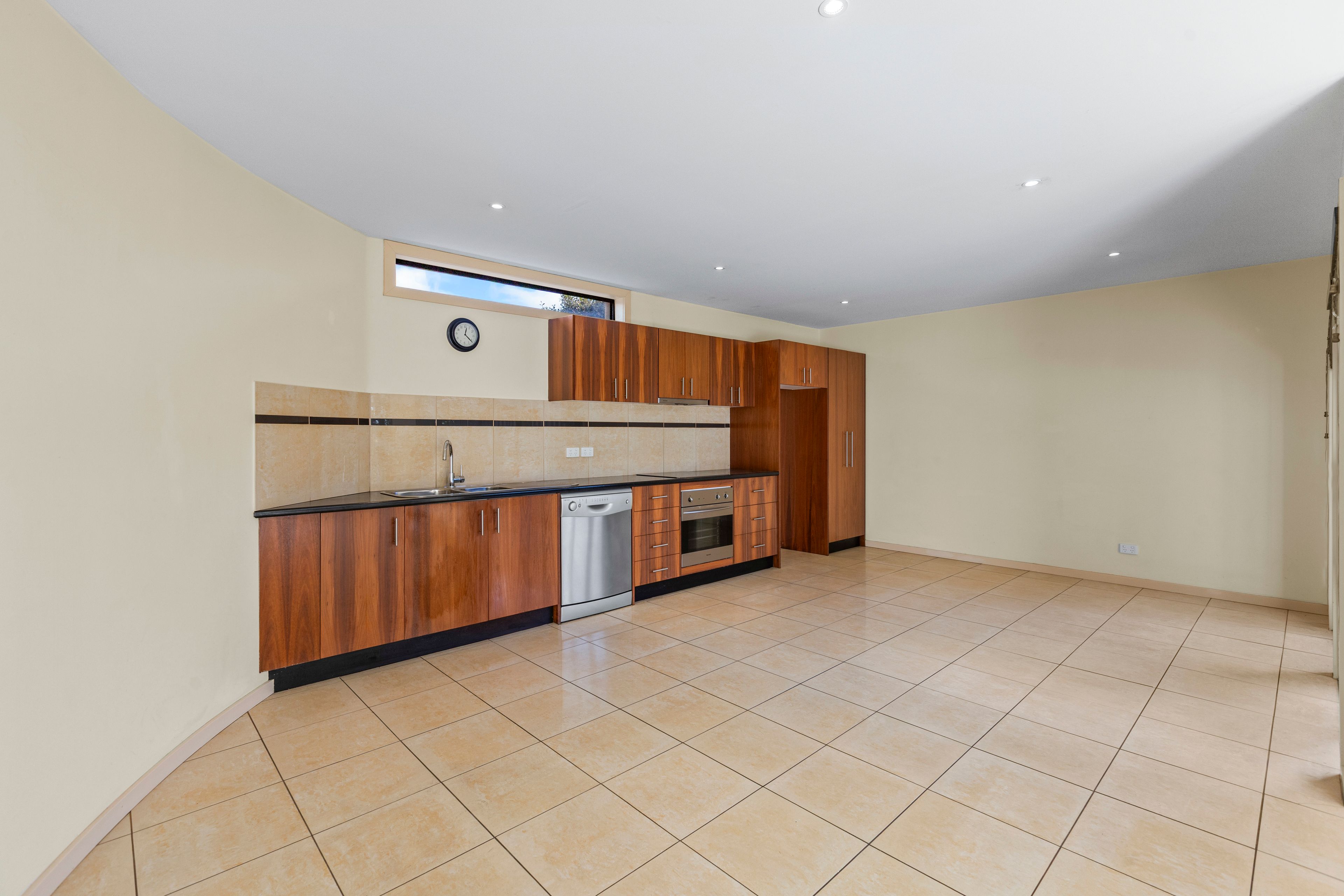 123A Gordon Street — photo 4 of 10