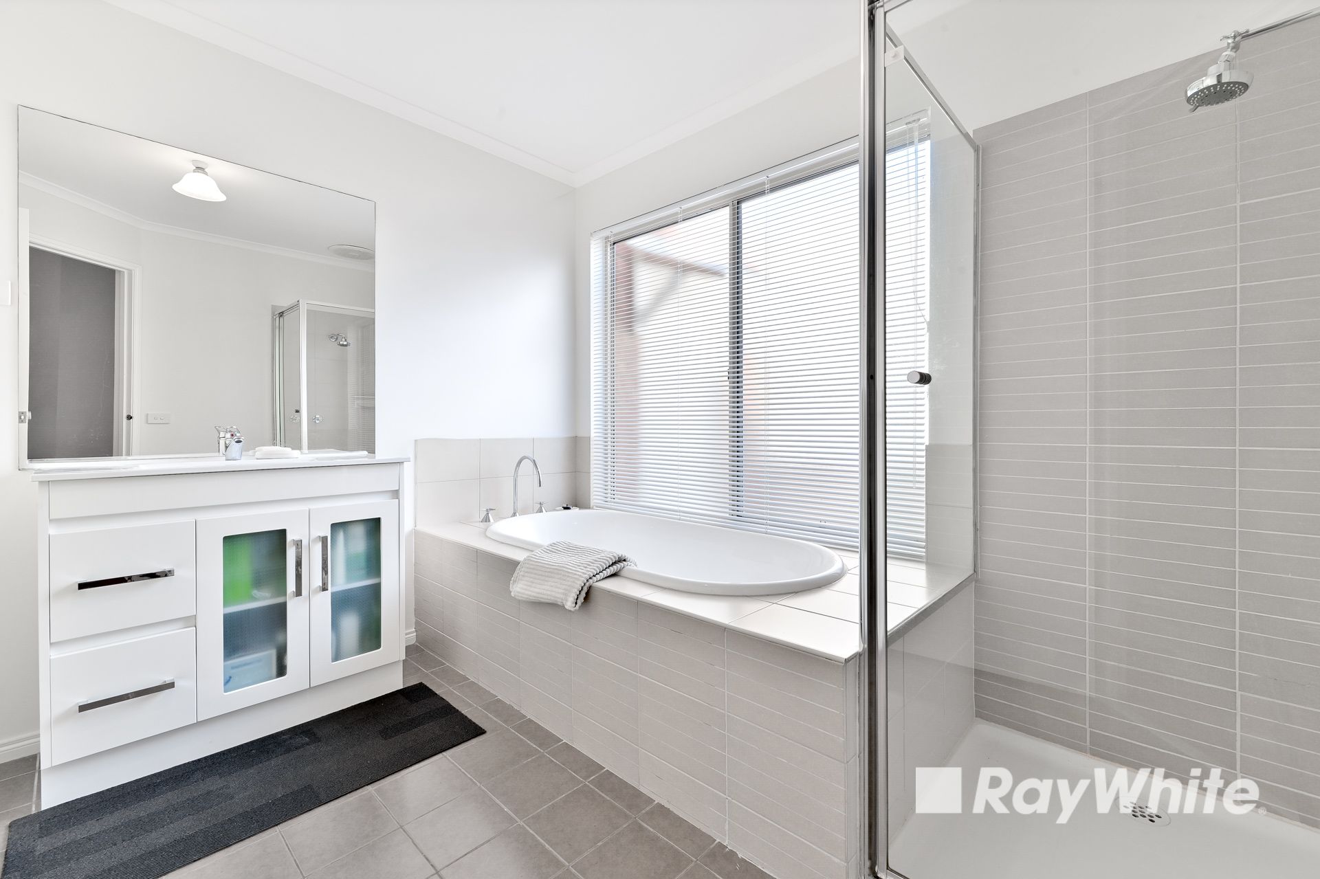 36 Stefan Drive — photo 10 of 13