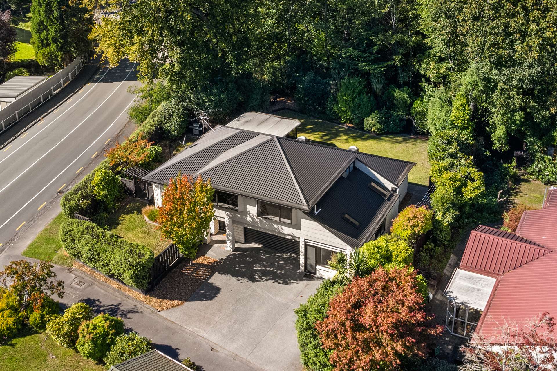 153 Cashmere Road photo 2