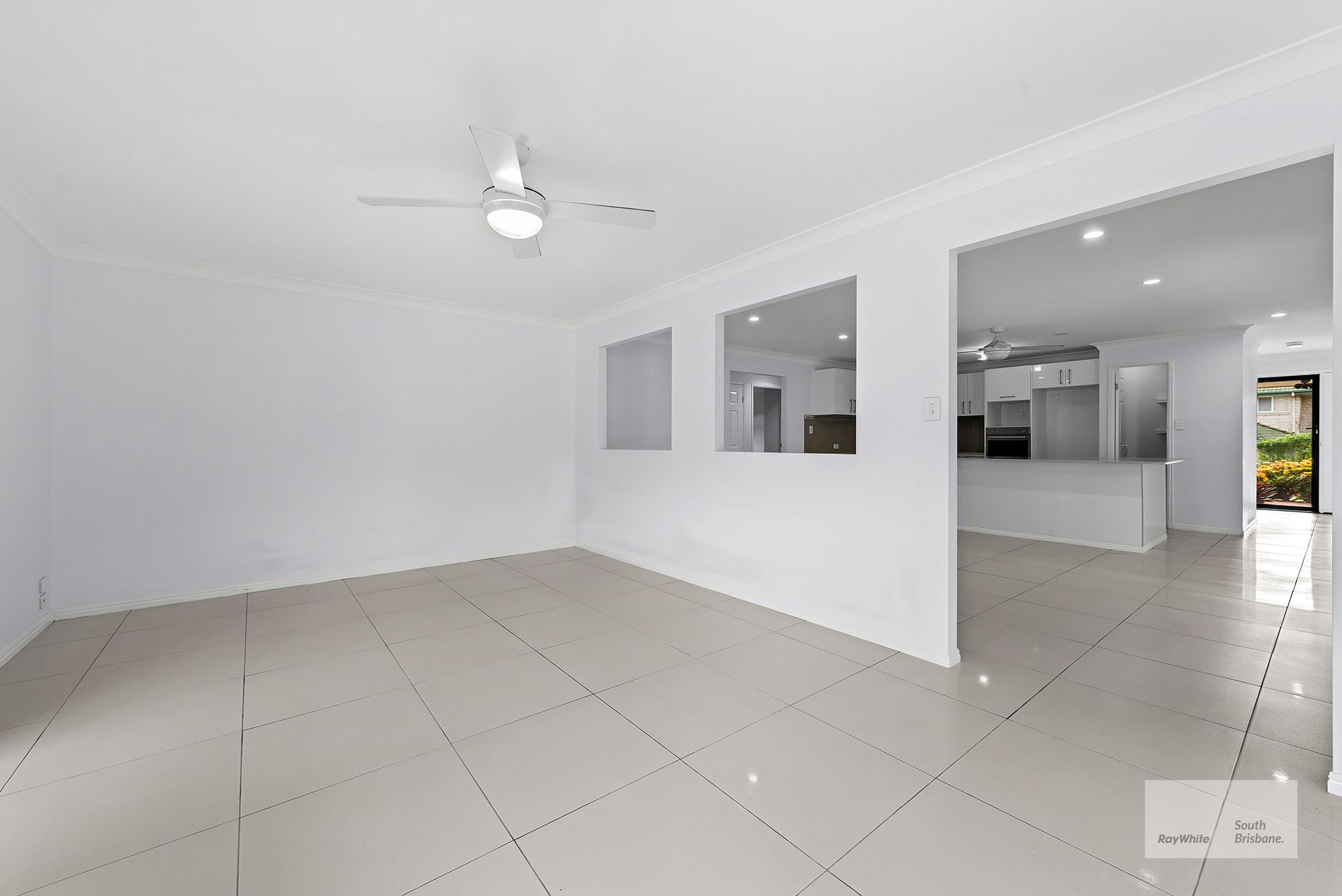 34 Fairmont Crescent — photo 5 of 14
