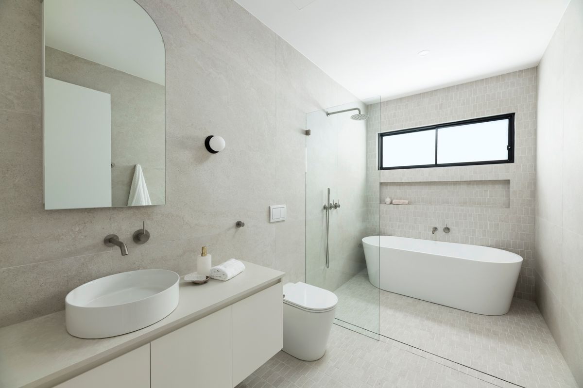 180B Bath Road — photo 5 of 11
