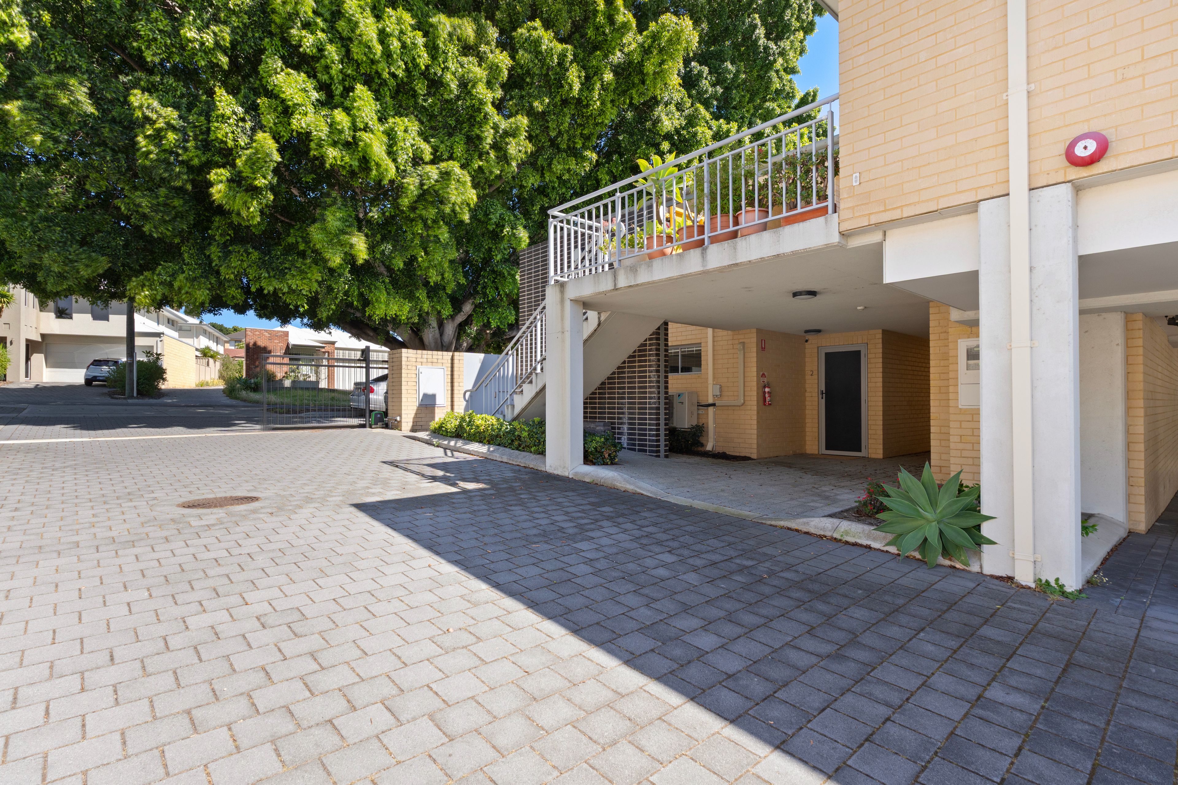 2/23 Thor Street — photo 17 of 20