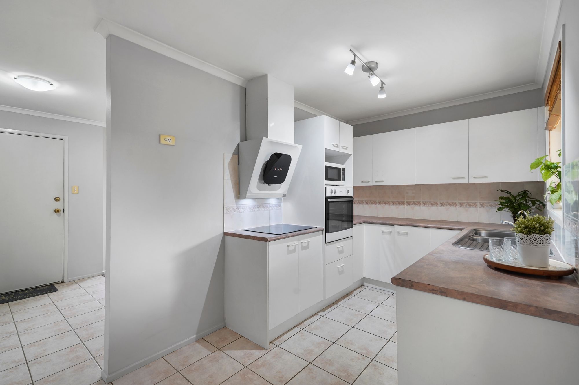 23 Sundar Crescent — photo 9 of 20