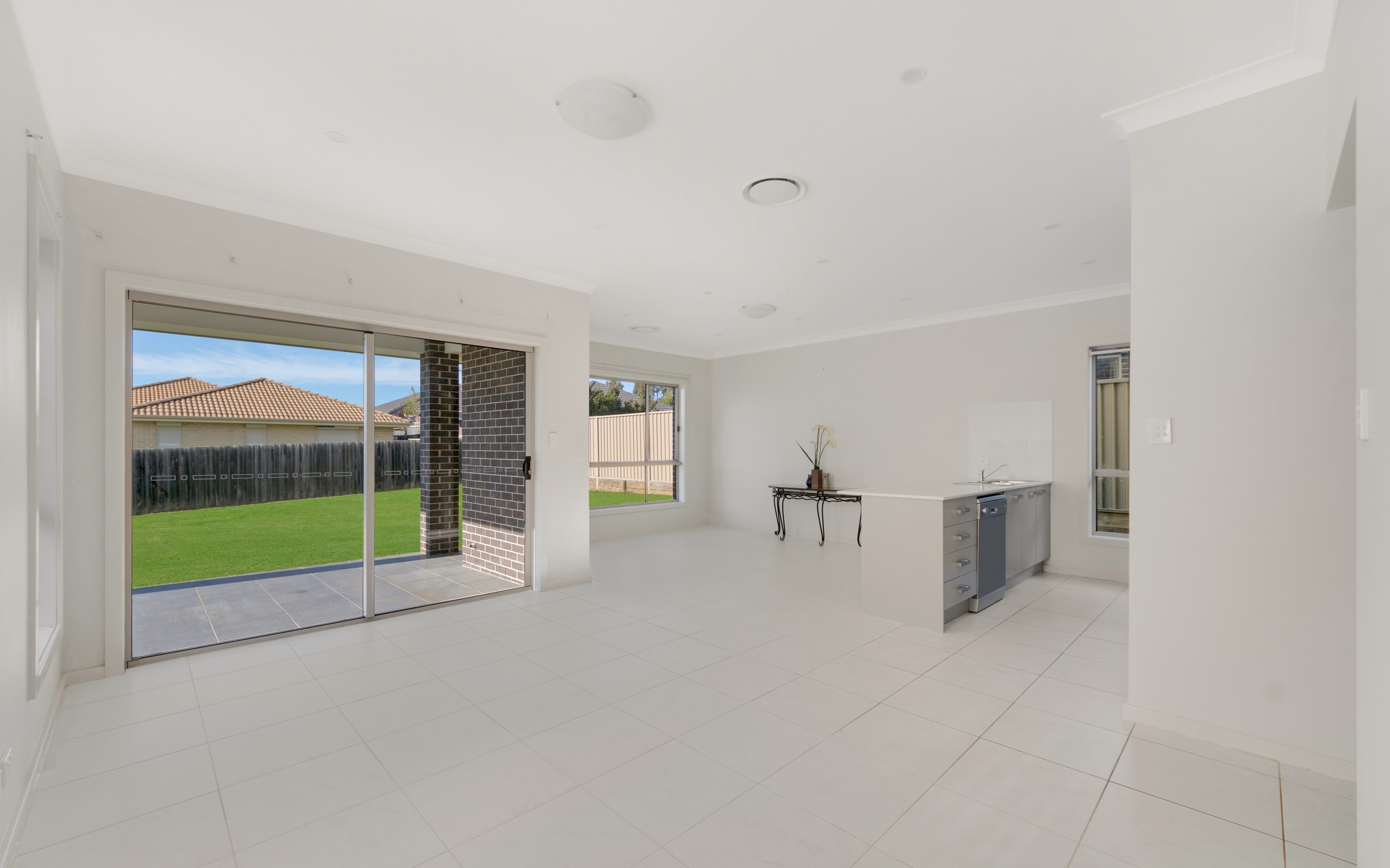 6 Higgins Avenue, Elderslie, NSW 2570