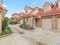 Freshly Updated 2 Bedroom Townhouse in Prime St Marys Location! - St Marys