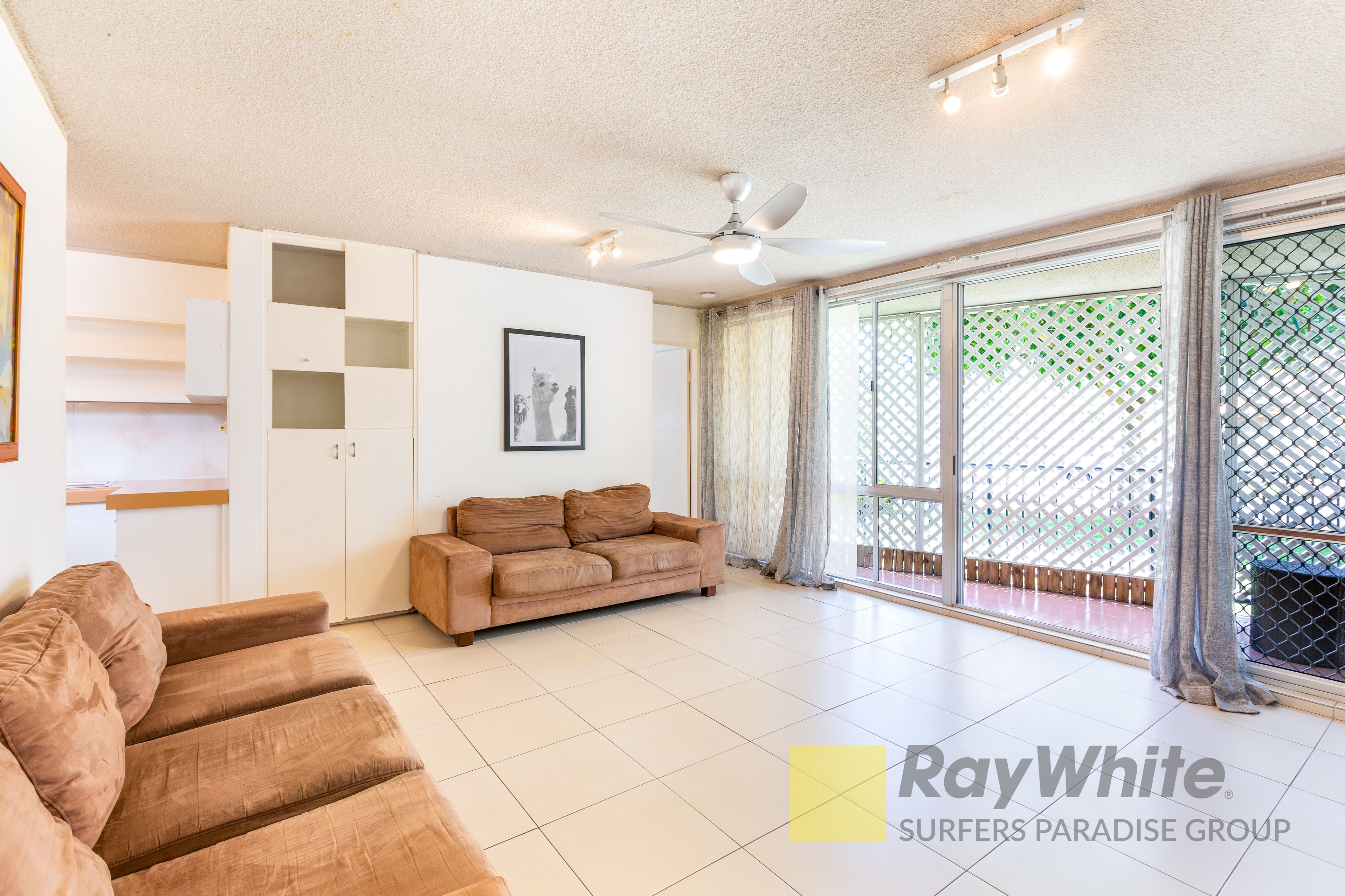 3/18 Tarcoola Crescent, Chevron Island, QLD 4217