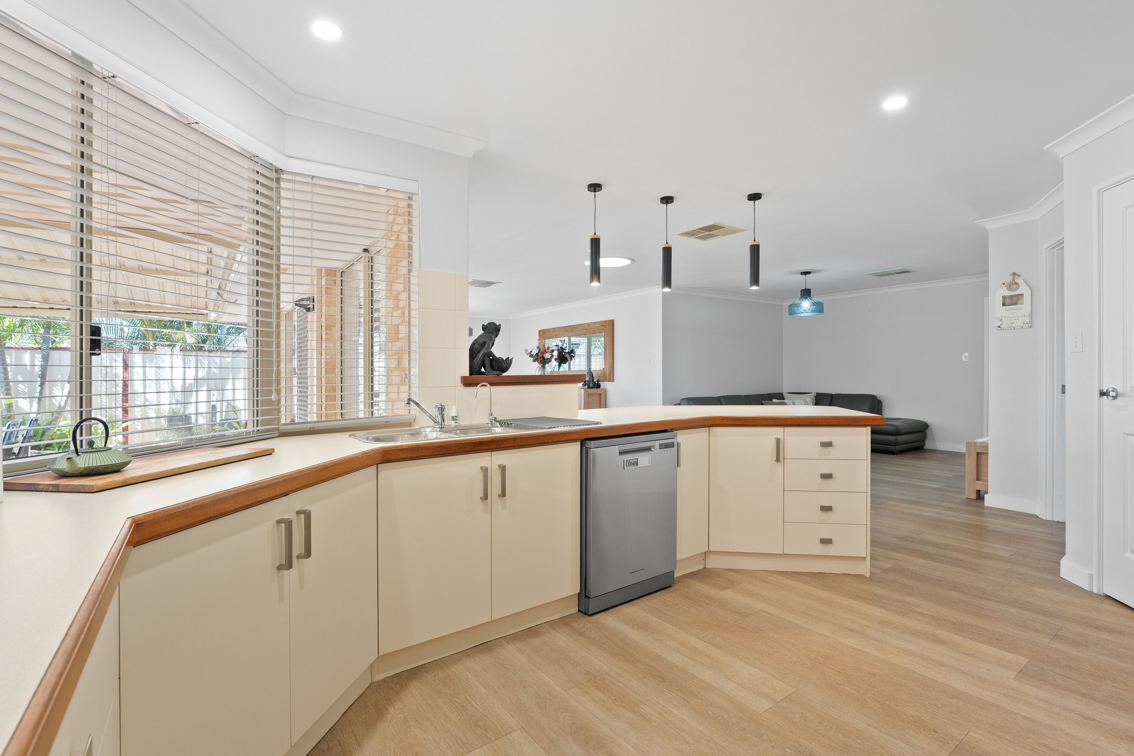 13 Natoli Way — photo 21 of 30
