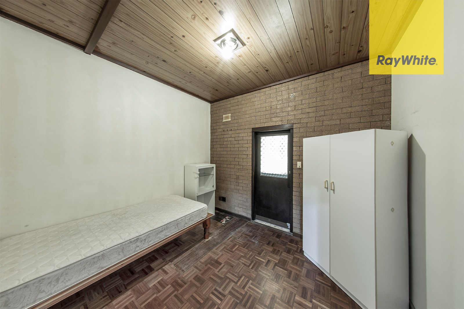 2/34 Malvern Avenue, Merrylands, NSW 2160