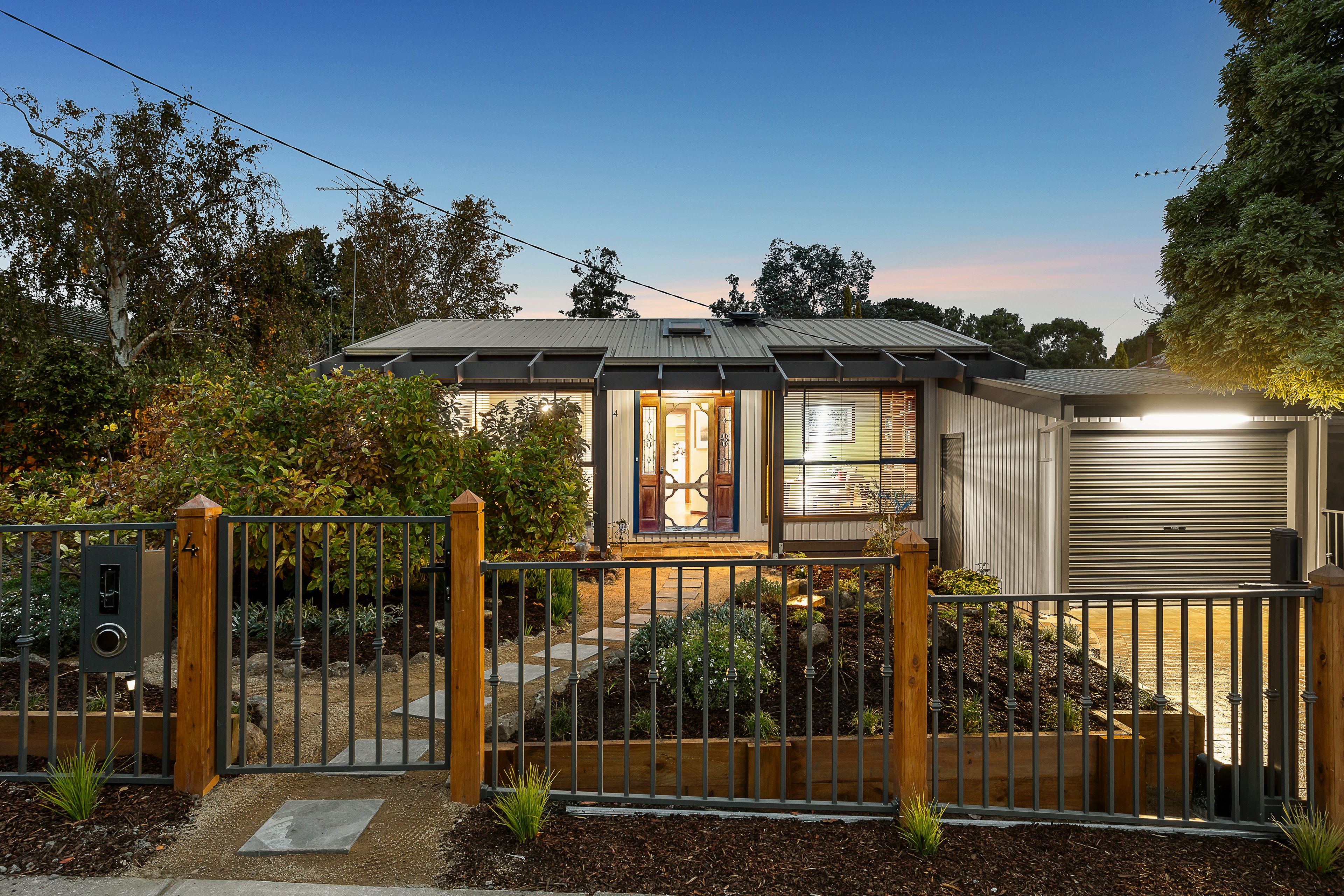 4 Garie Street, Blackburn VIC 3130