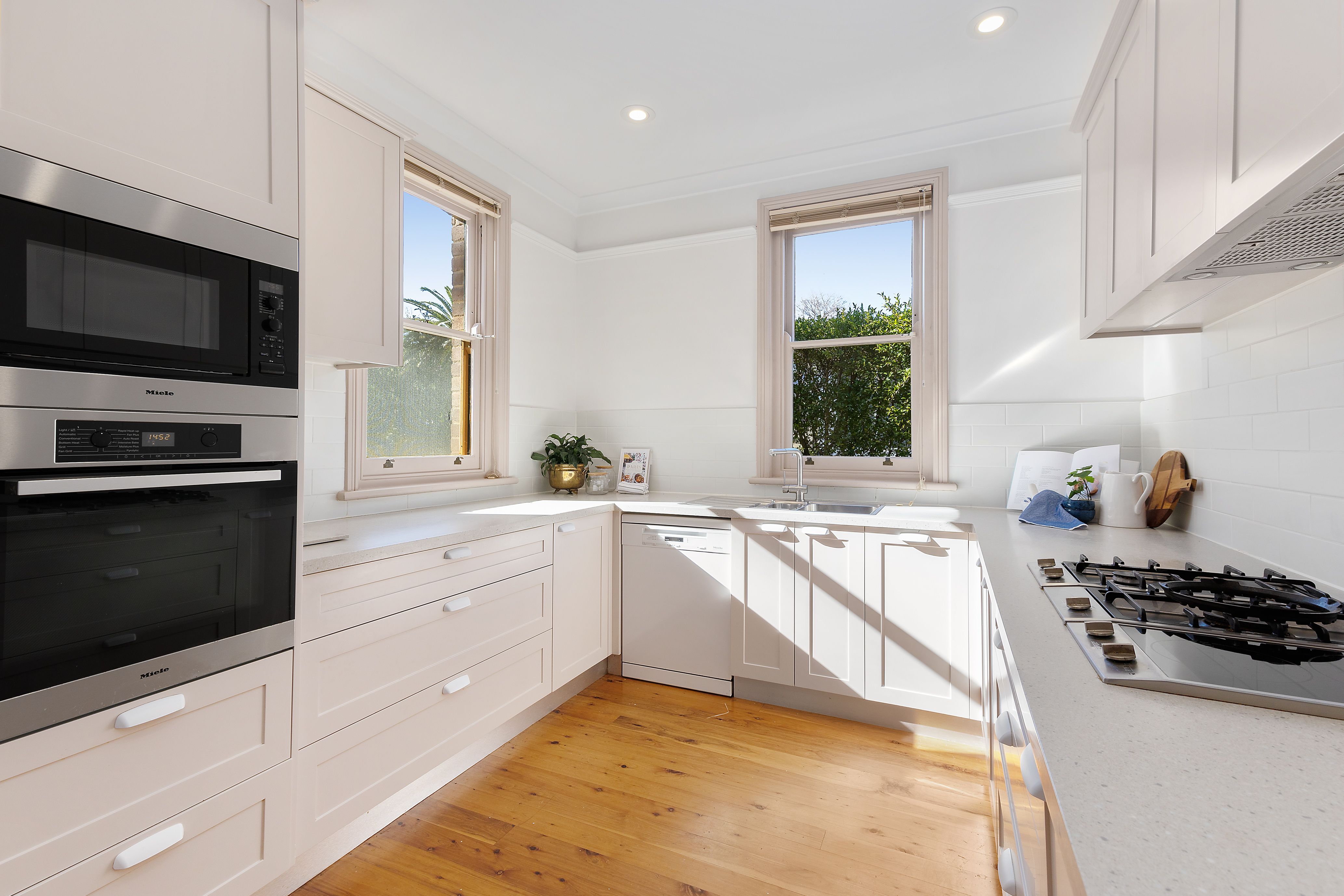 14 Forsyth Street — photo 7 of 15