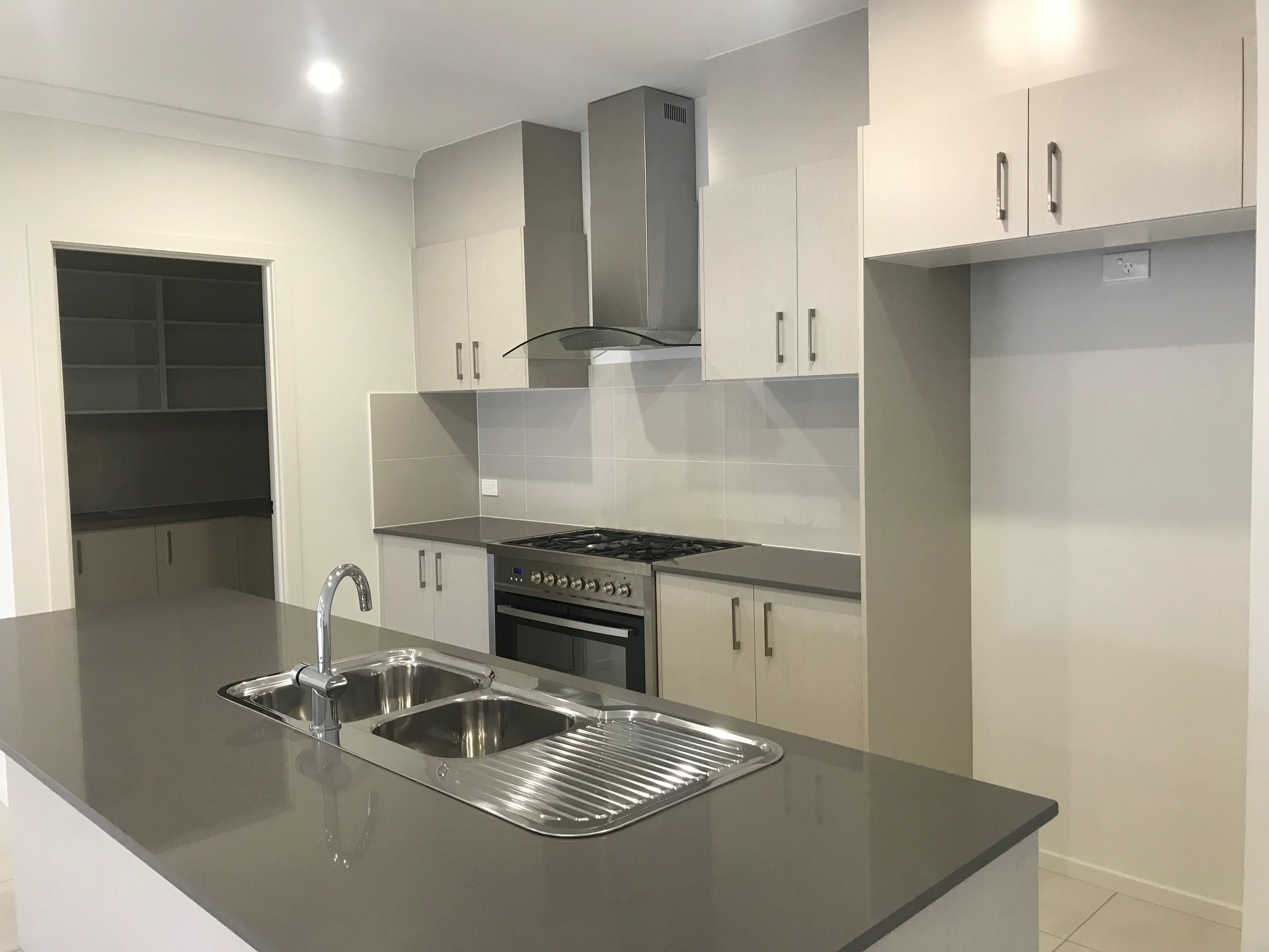 29 Crystal Avenue, Horsley, NSW 2530