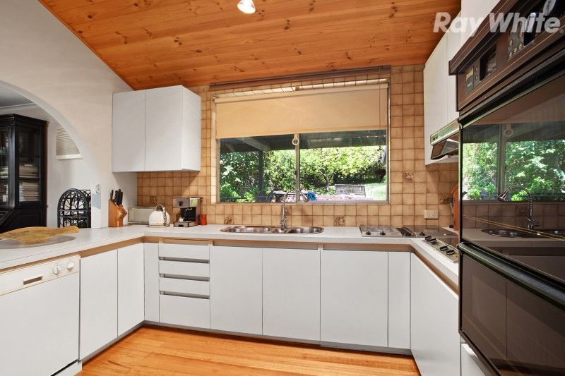 19 Wilhelma Avenue, Bayswater, VIC 3153
