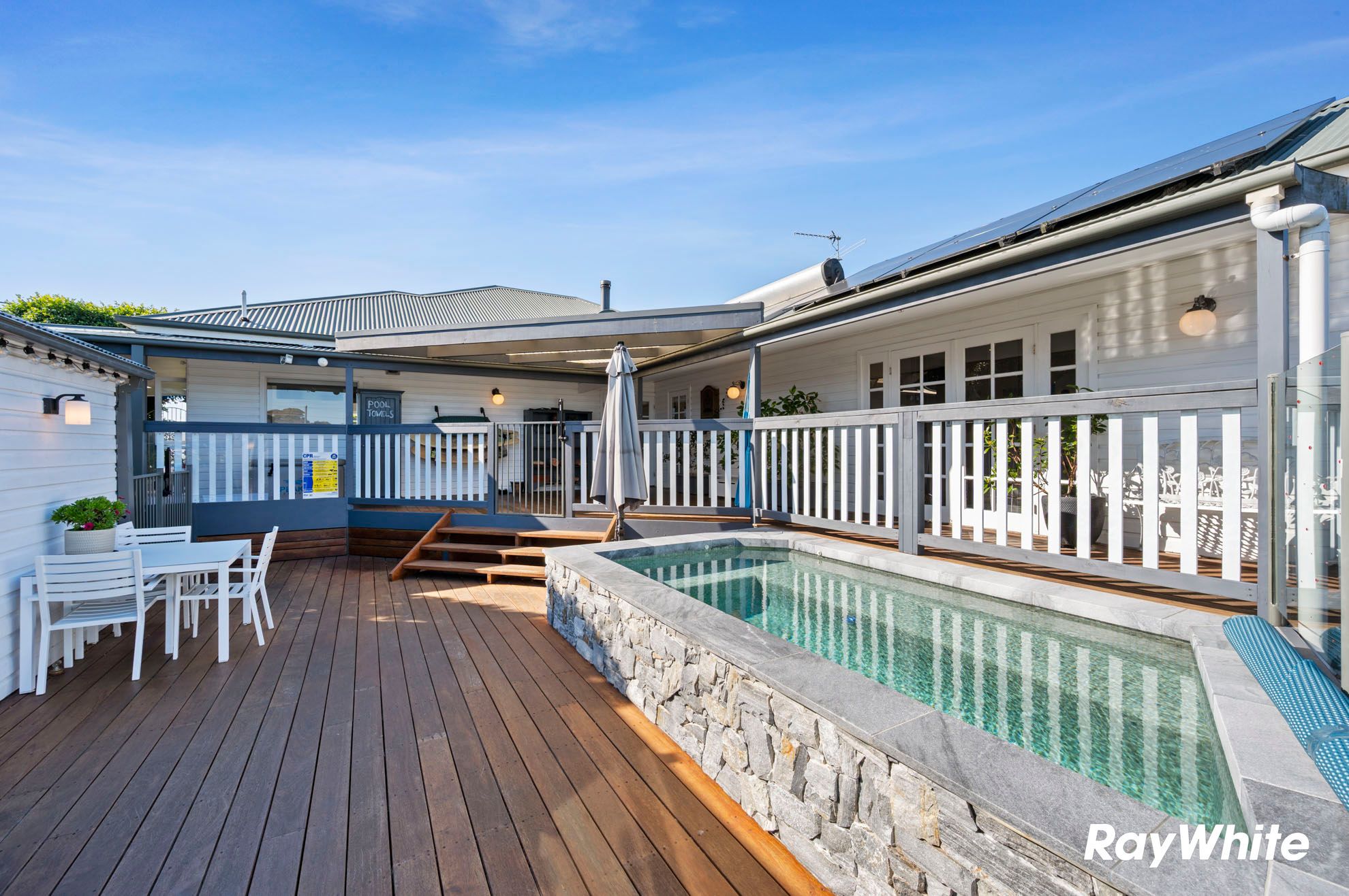 14 Tilba Street — photo 4 of 30