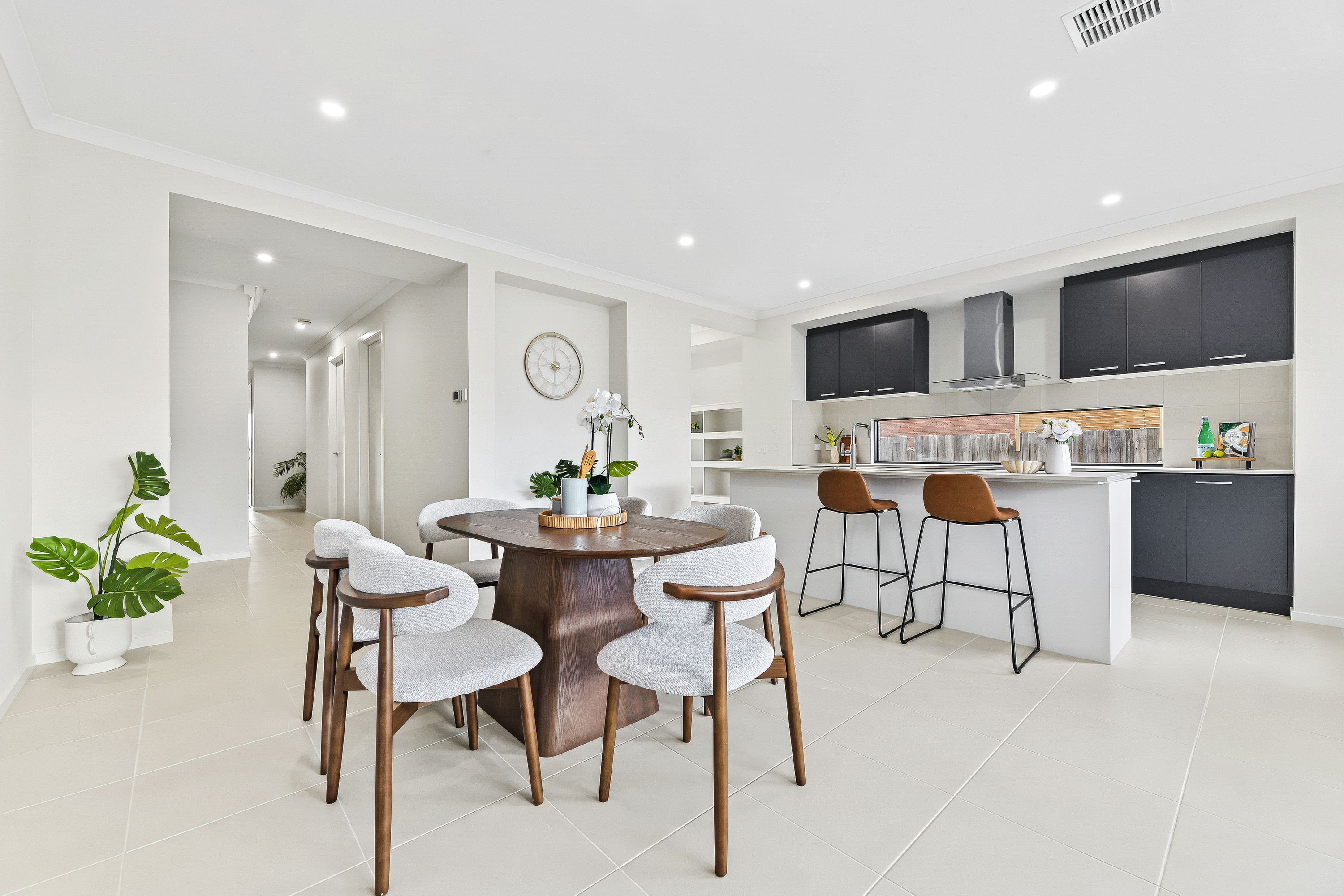28D Witken Avenue — photo 5 of 19