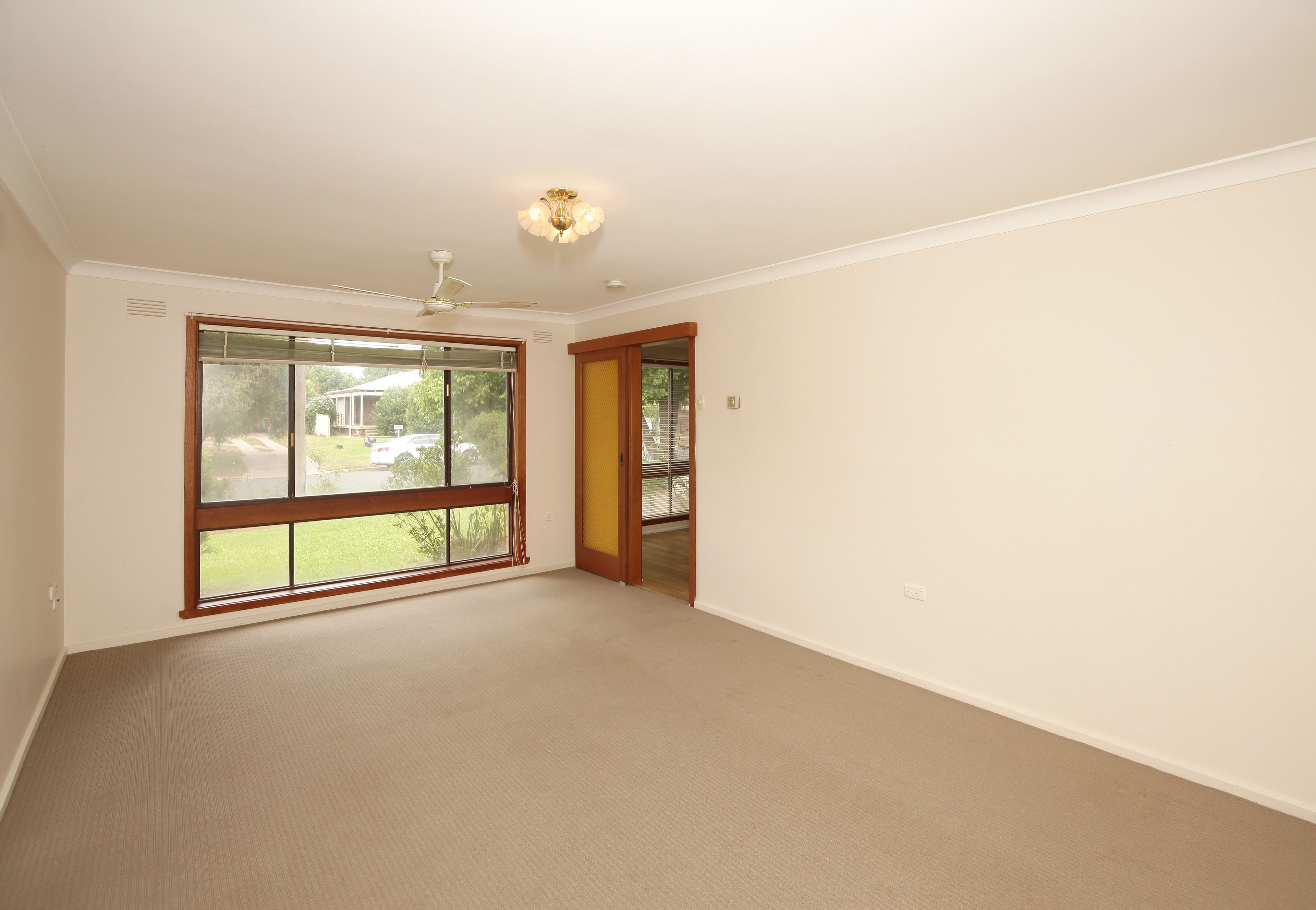 4 Nyrang Street, Tolland, NSW 2650