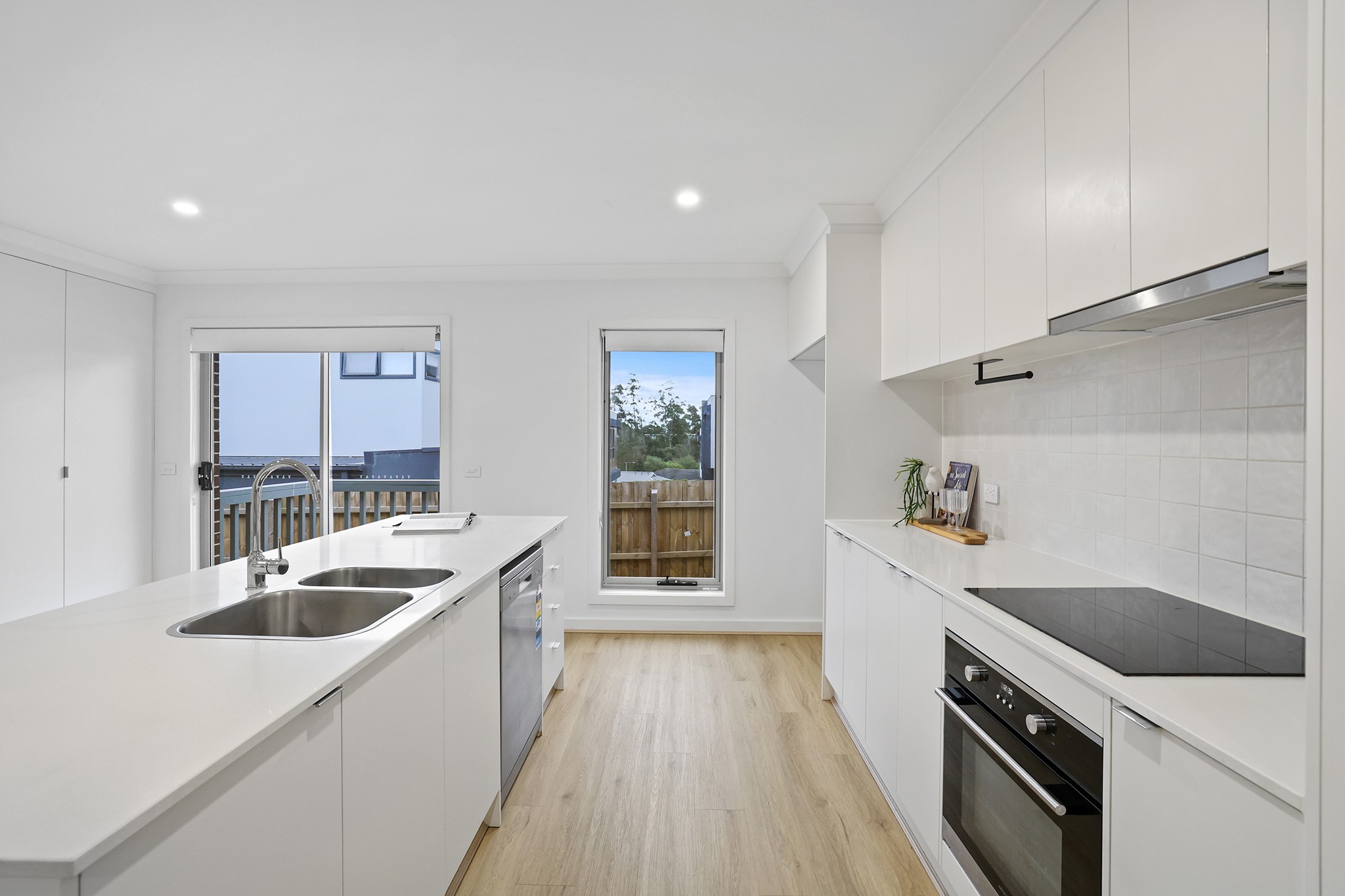 2/11 Lardner Road, Drouin, VIC 3818